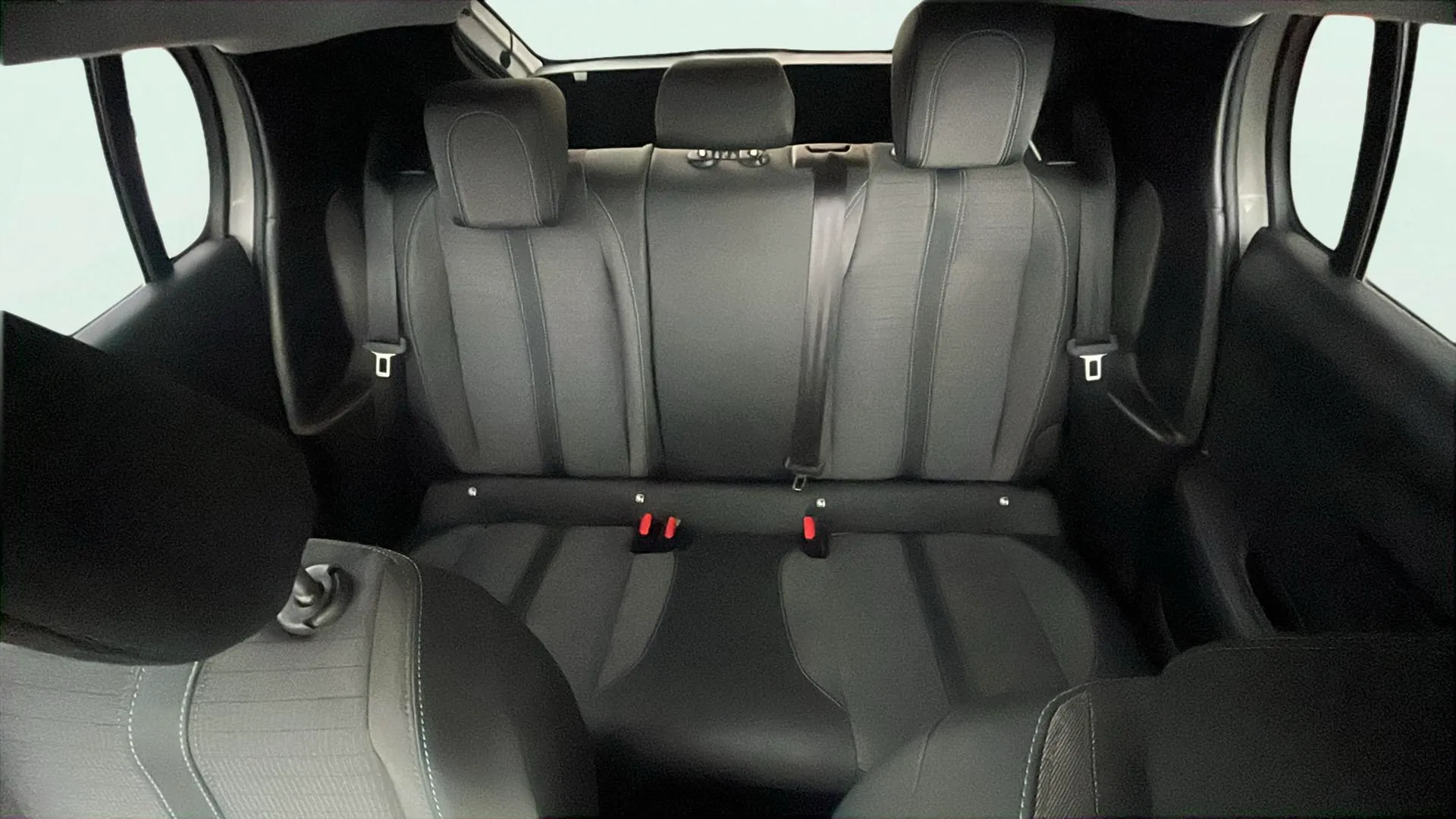 Peugeot 208 PureTech Allure - foto 12