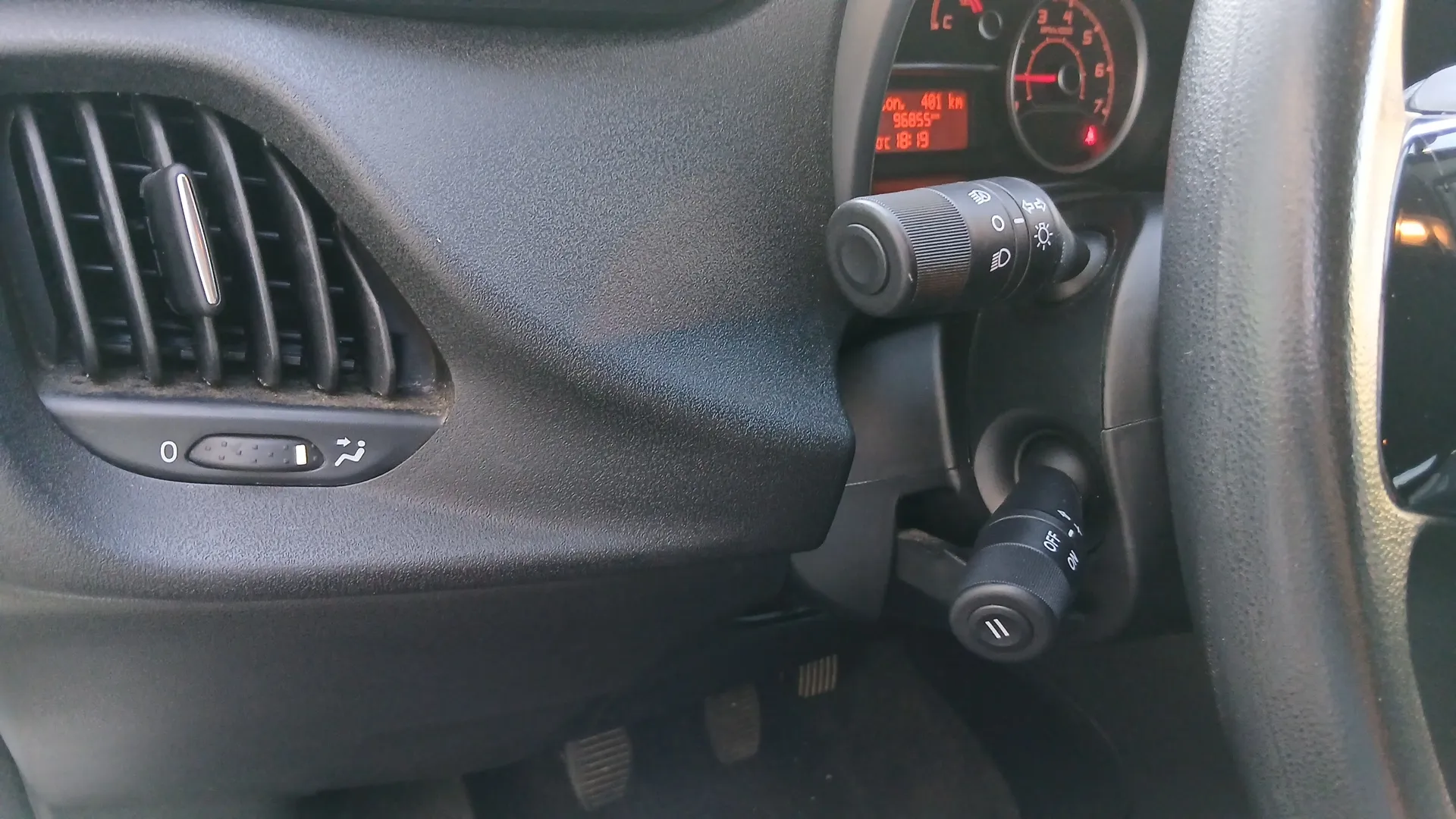 Fiat Doblò Easy 1.6 MultiJet SWB - foto 14