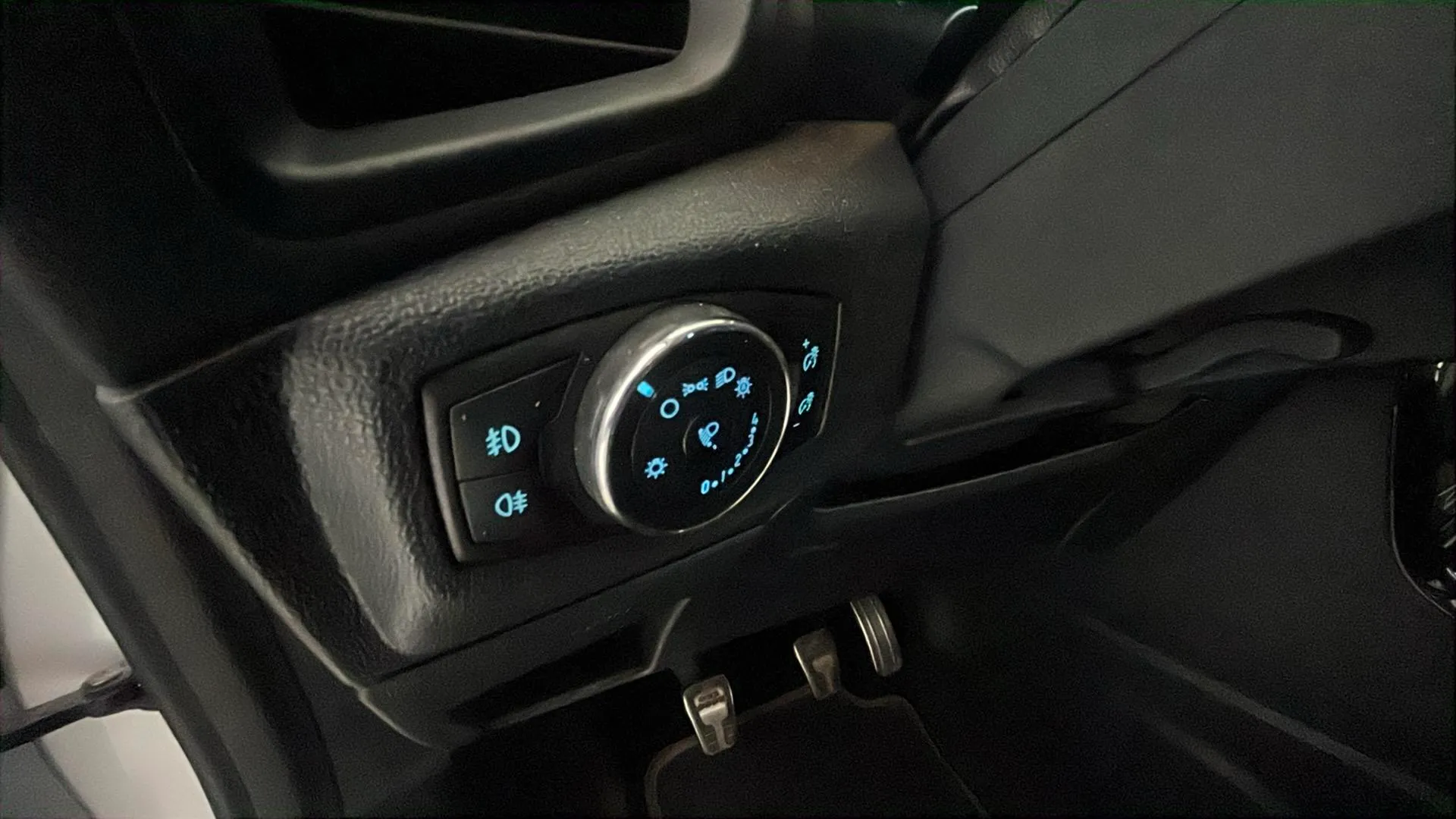 Ford EcoSport 1.0T EcoBoost ST Line - foto 23