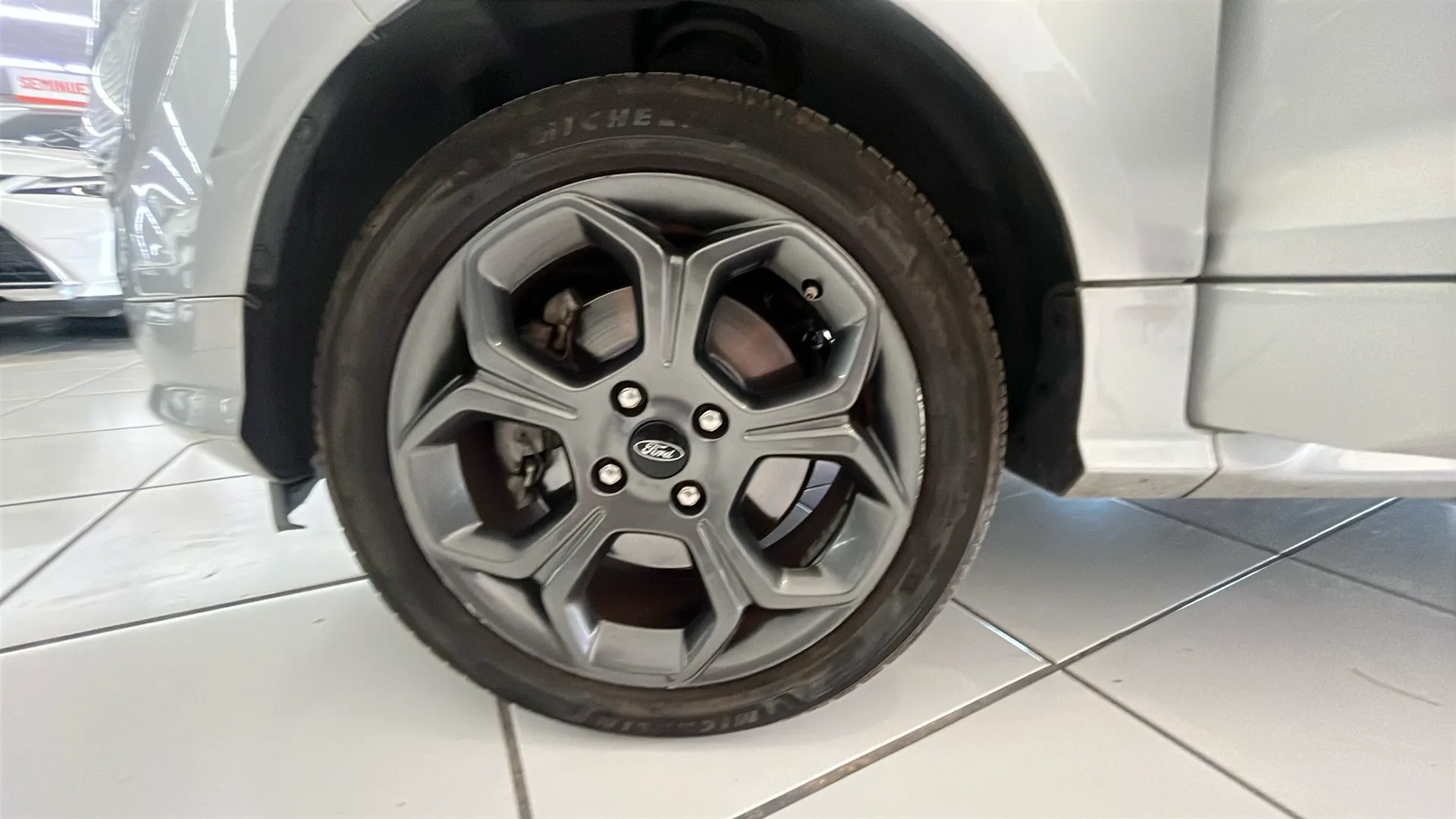 Ford EcoSport 1.0T EcoBoost ST Line - foto 17