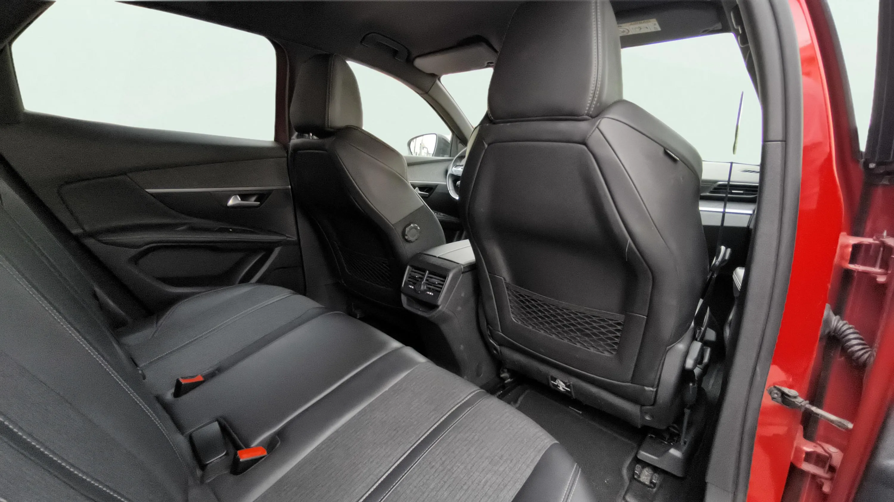 Peugeot 3008 1.6 THP GT Line - foto 20
