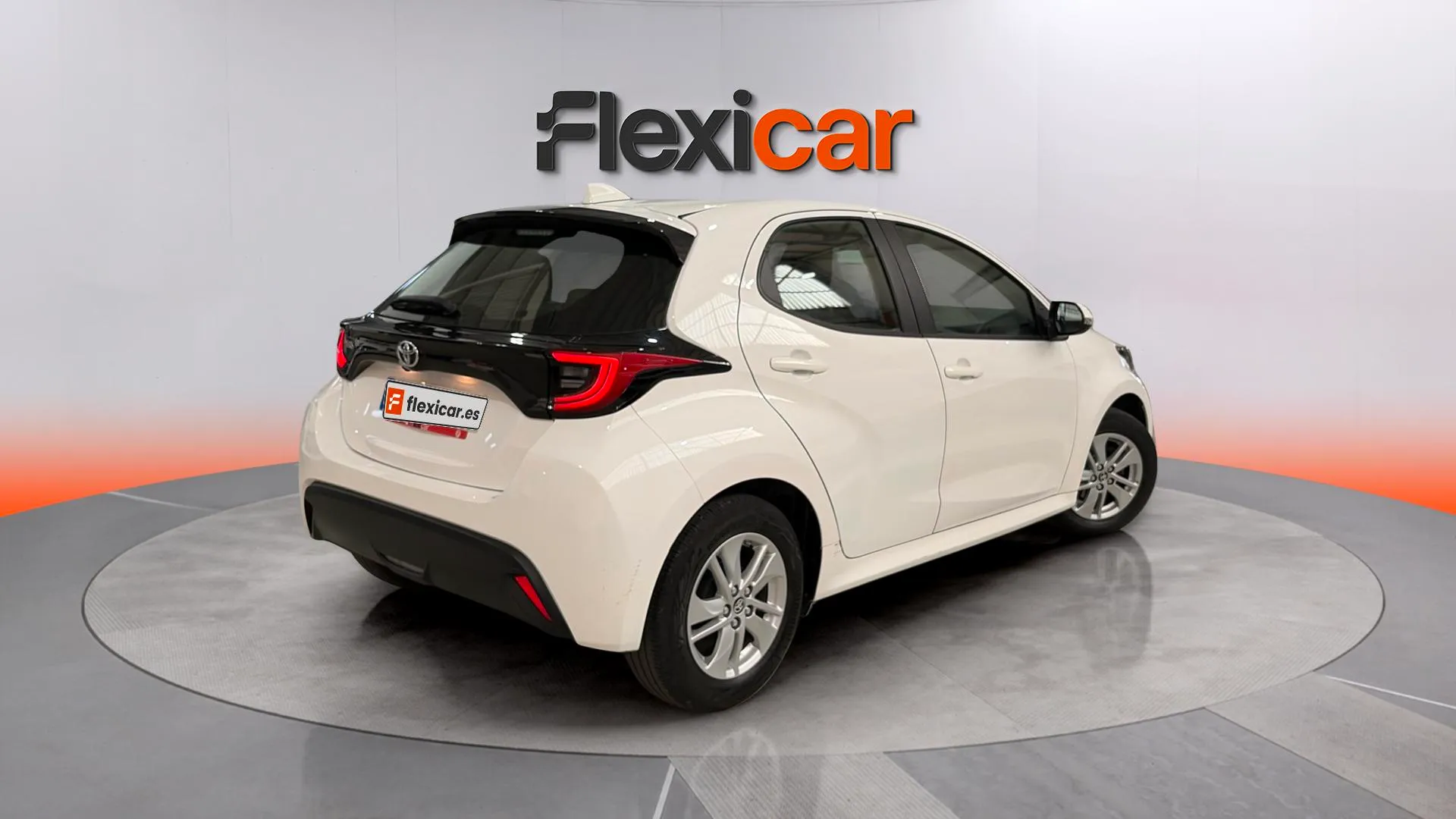 Toyota Yaris 1.5 125 S-Edition - foto 7
