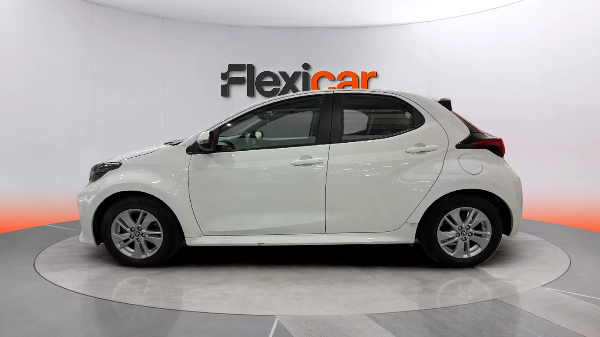 Toyota Yaris 1.5 125 S-Edition - foto 4