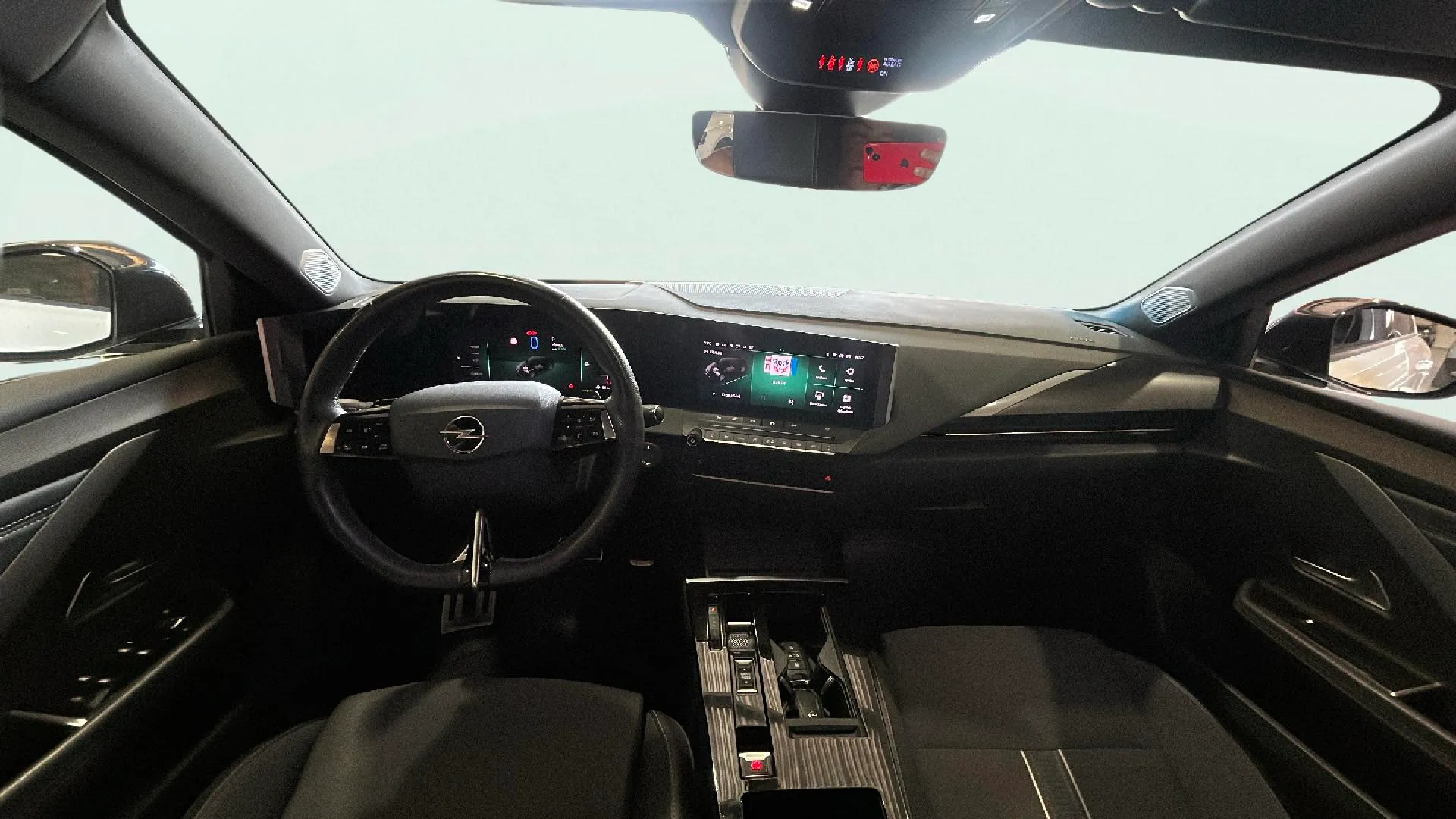 Opel Astra 1.6T Plug-in Hybrid GSe - foto 9