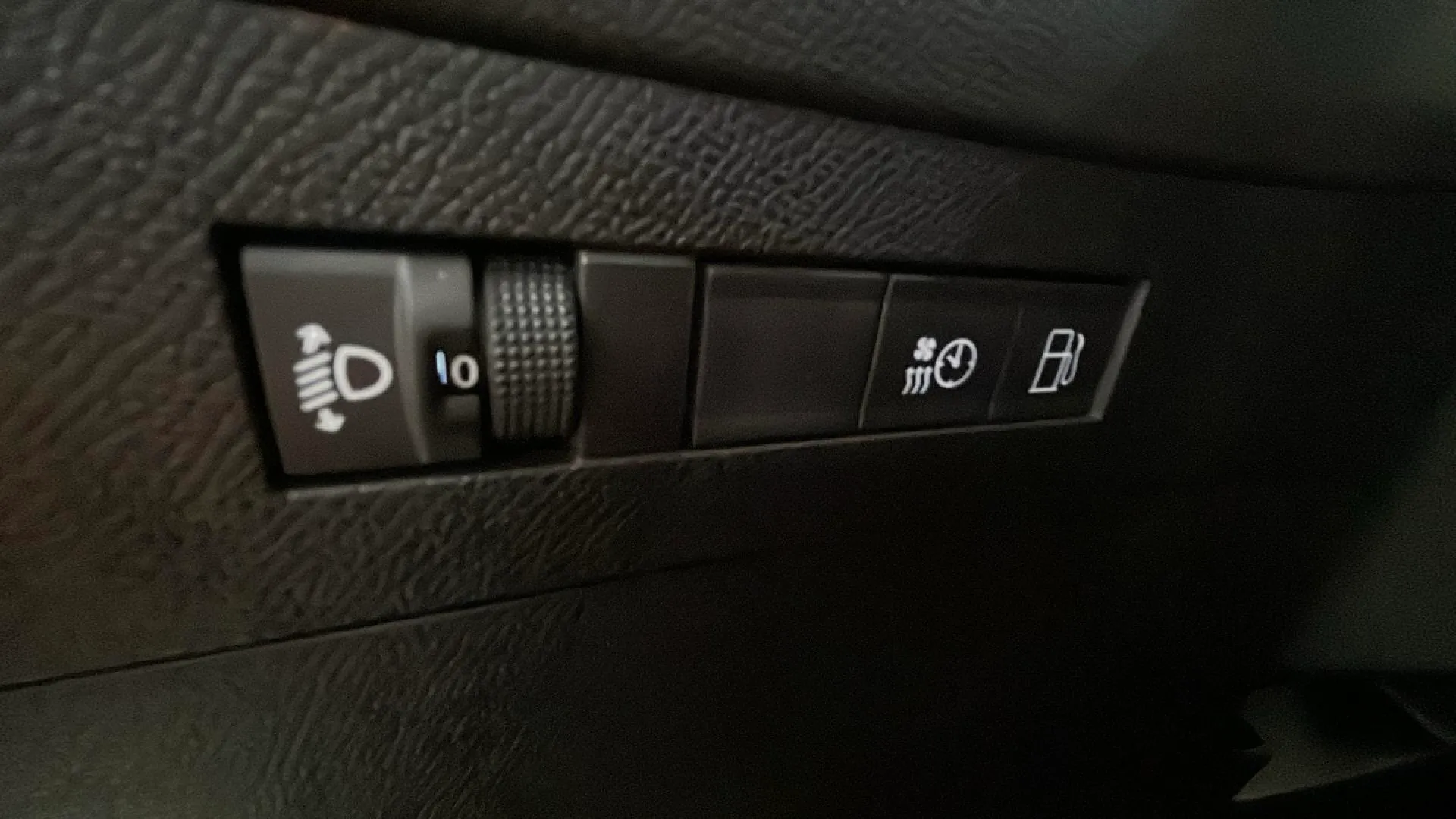 Opel Astra 1.6T Plug-in Hybrid GSe - foto 10