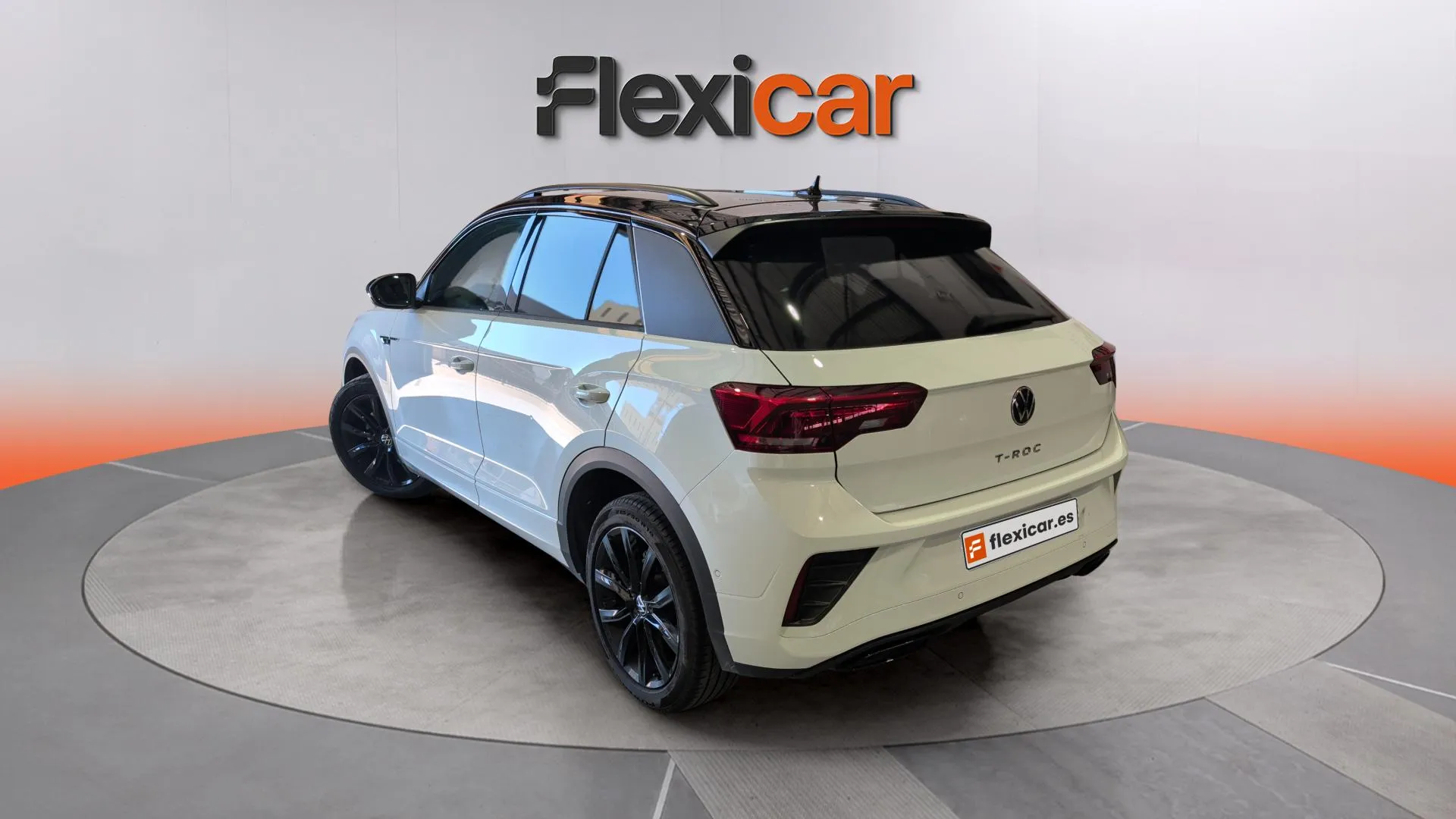 Volkswagen T-Roc R-Line 1.5 TSI DSG - foto 5