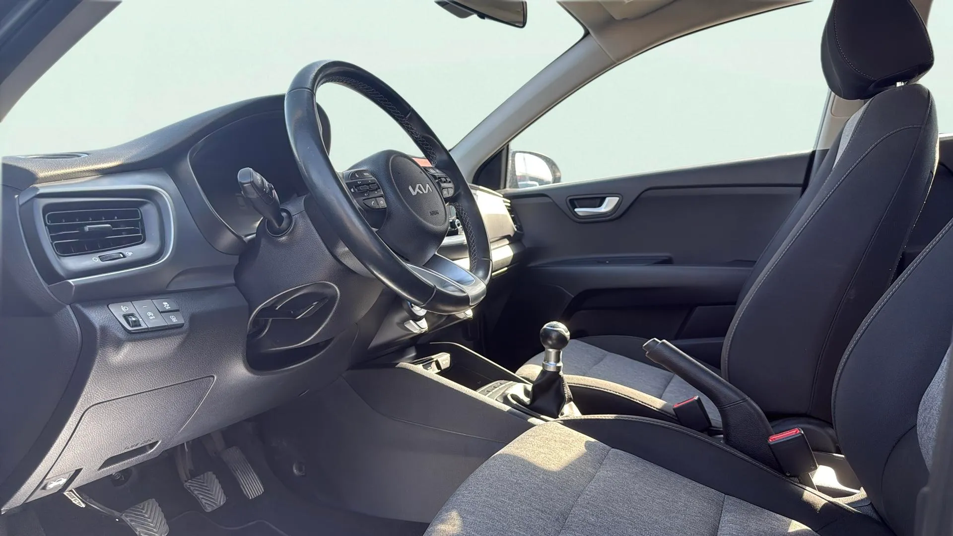 Kia Stonic 1.2 DPi Concept - foto 10