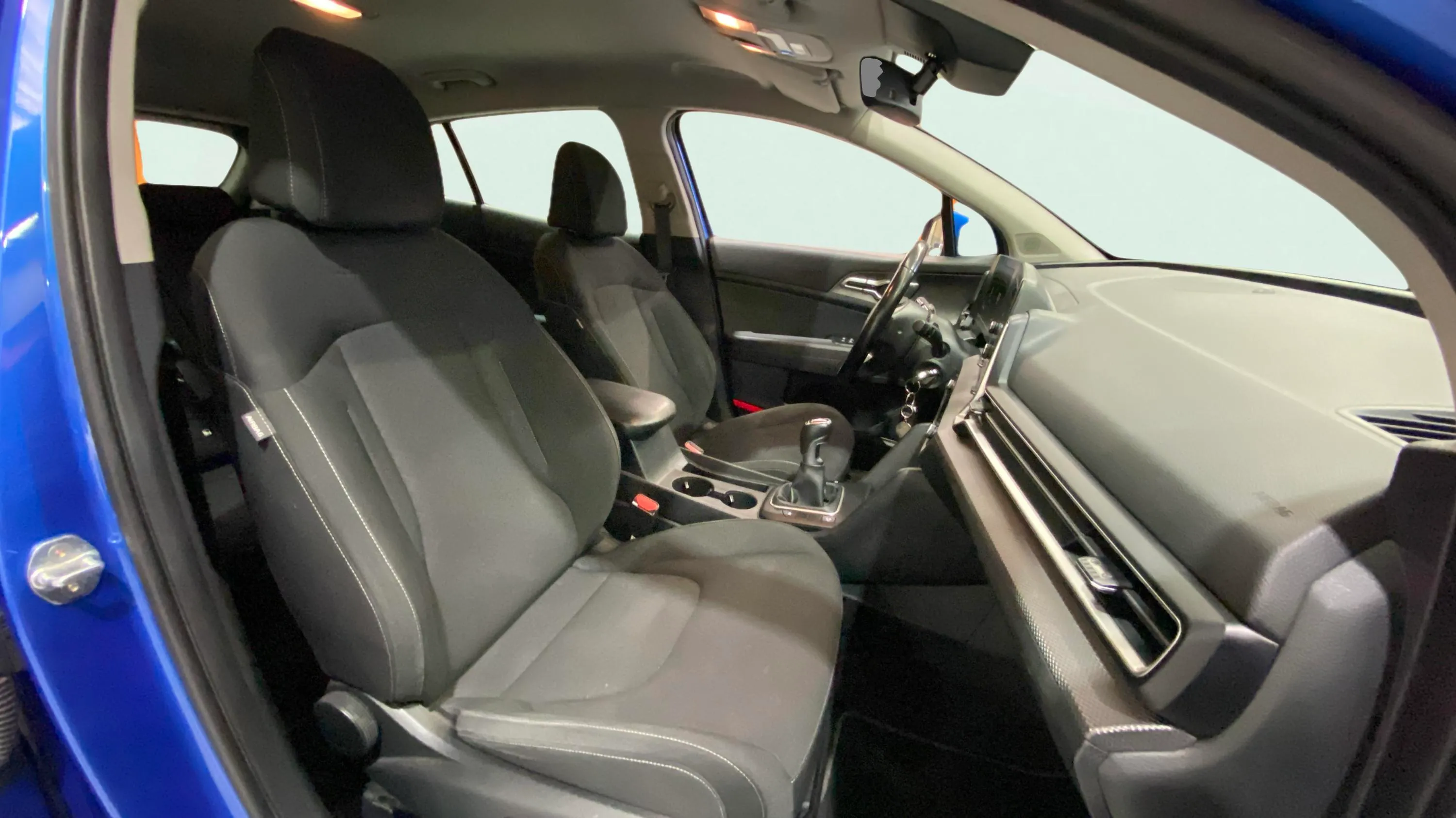 Kia Sportage 1.6 T-GDi Concept 4x2 - foto 11