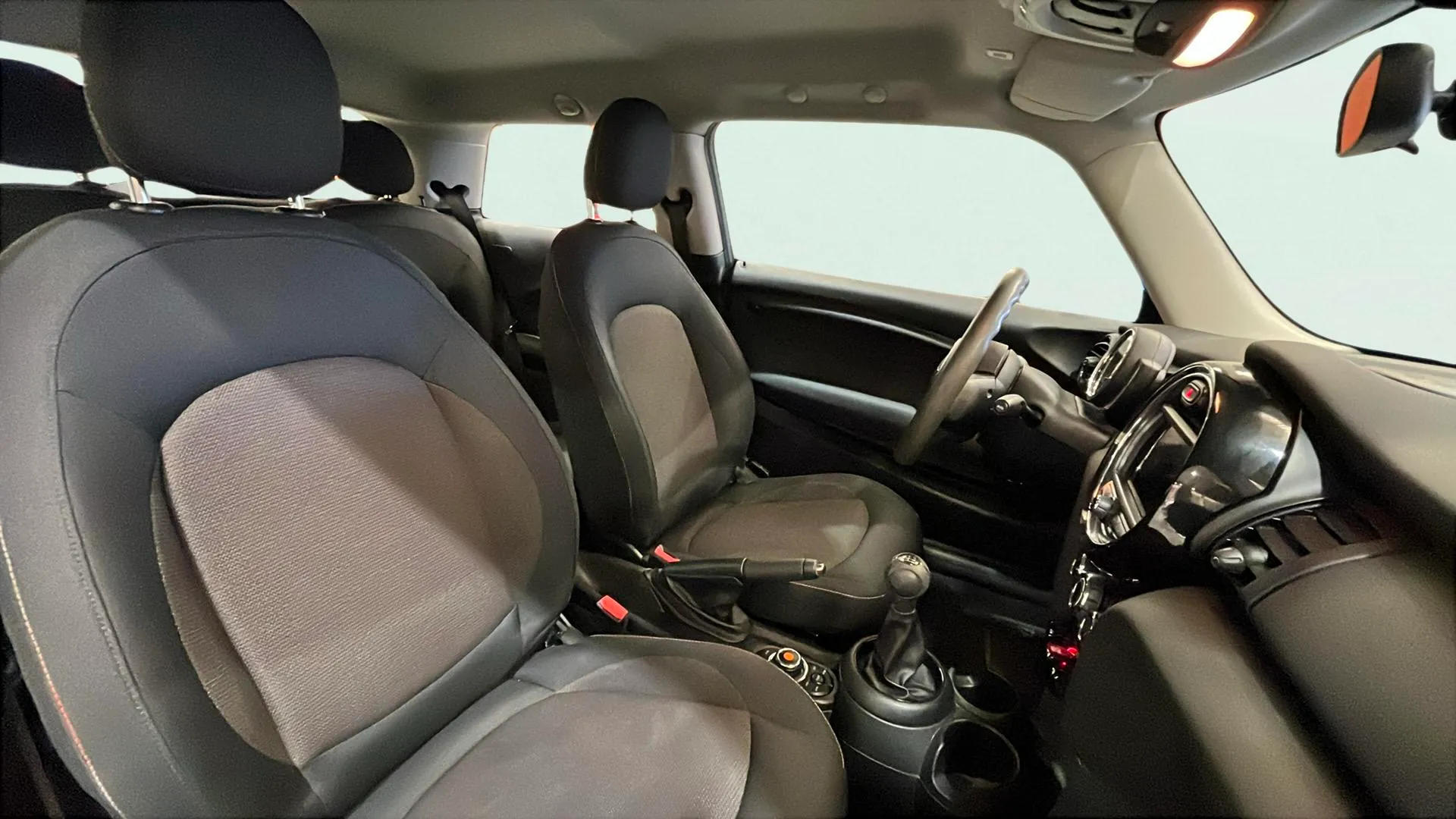 MINI Cooper One - foto 7