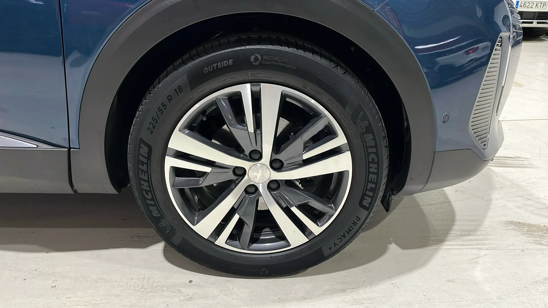 Peugeot 3008 1.2 PureTech Allure Pack EAT8 - foto 31