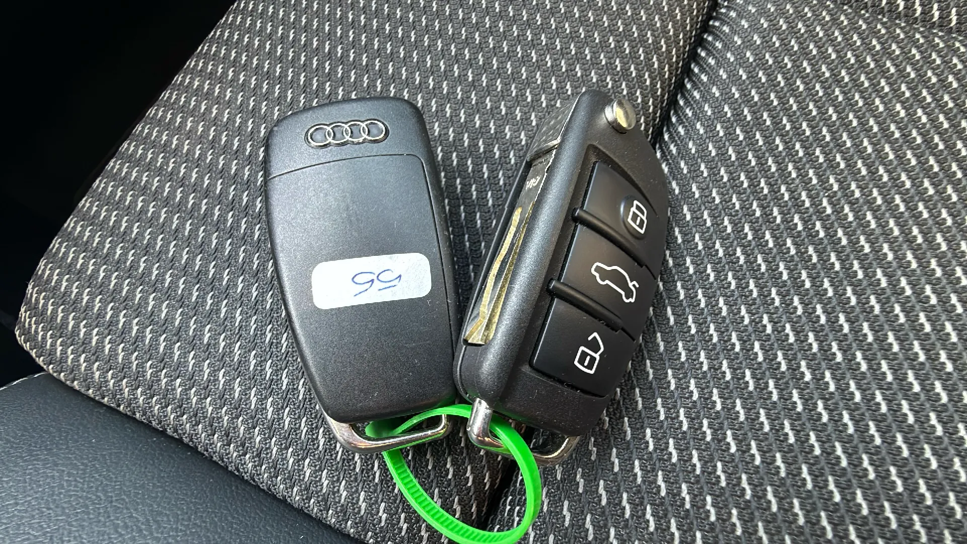Audi Q3 40 TFSI quattro - foto 24