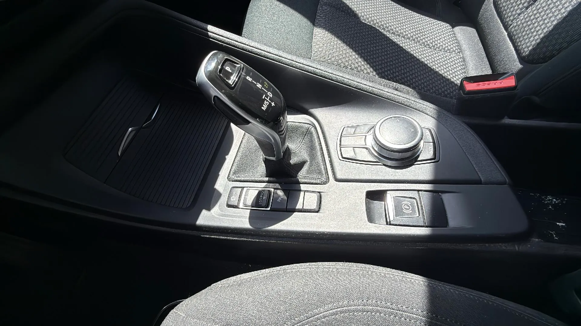 BMW X1 sDrive18d - foto 15