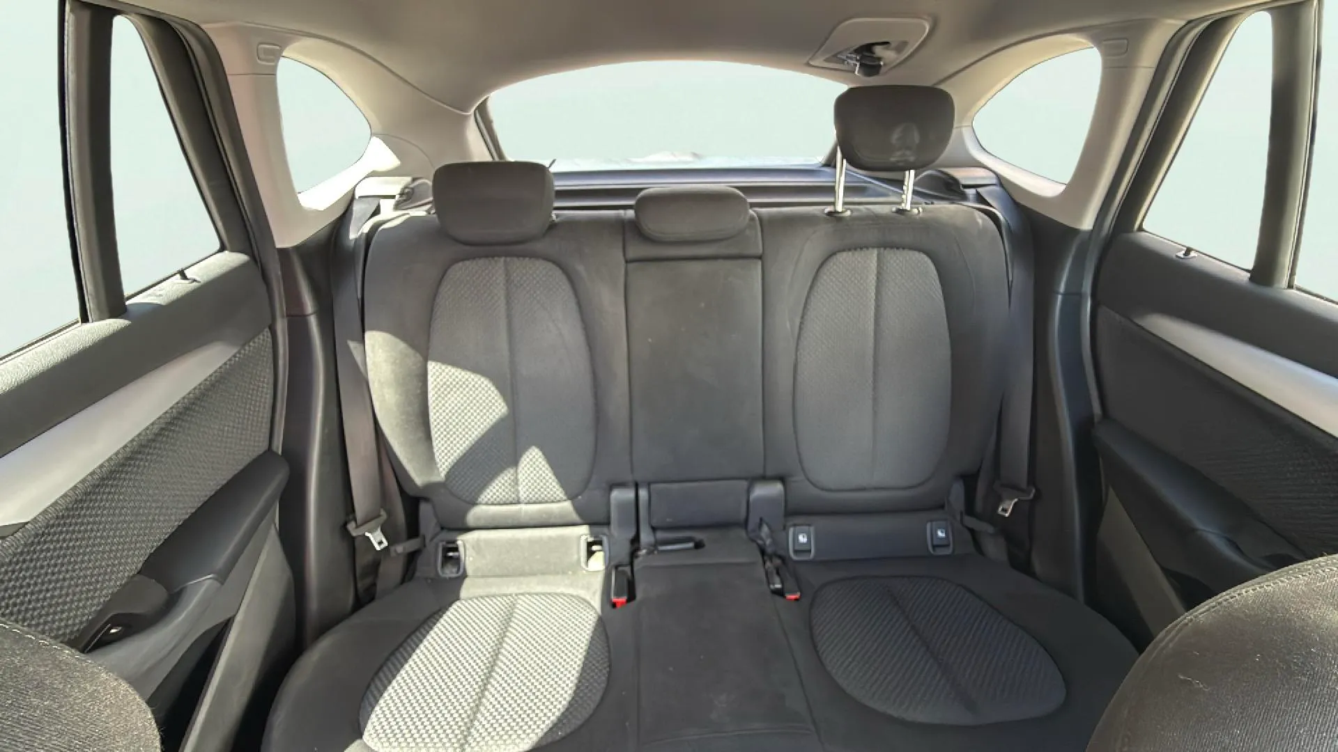 BMW X1 sDrive18d - foto 21