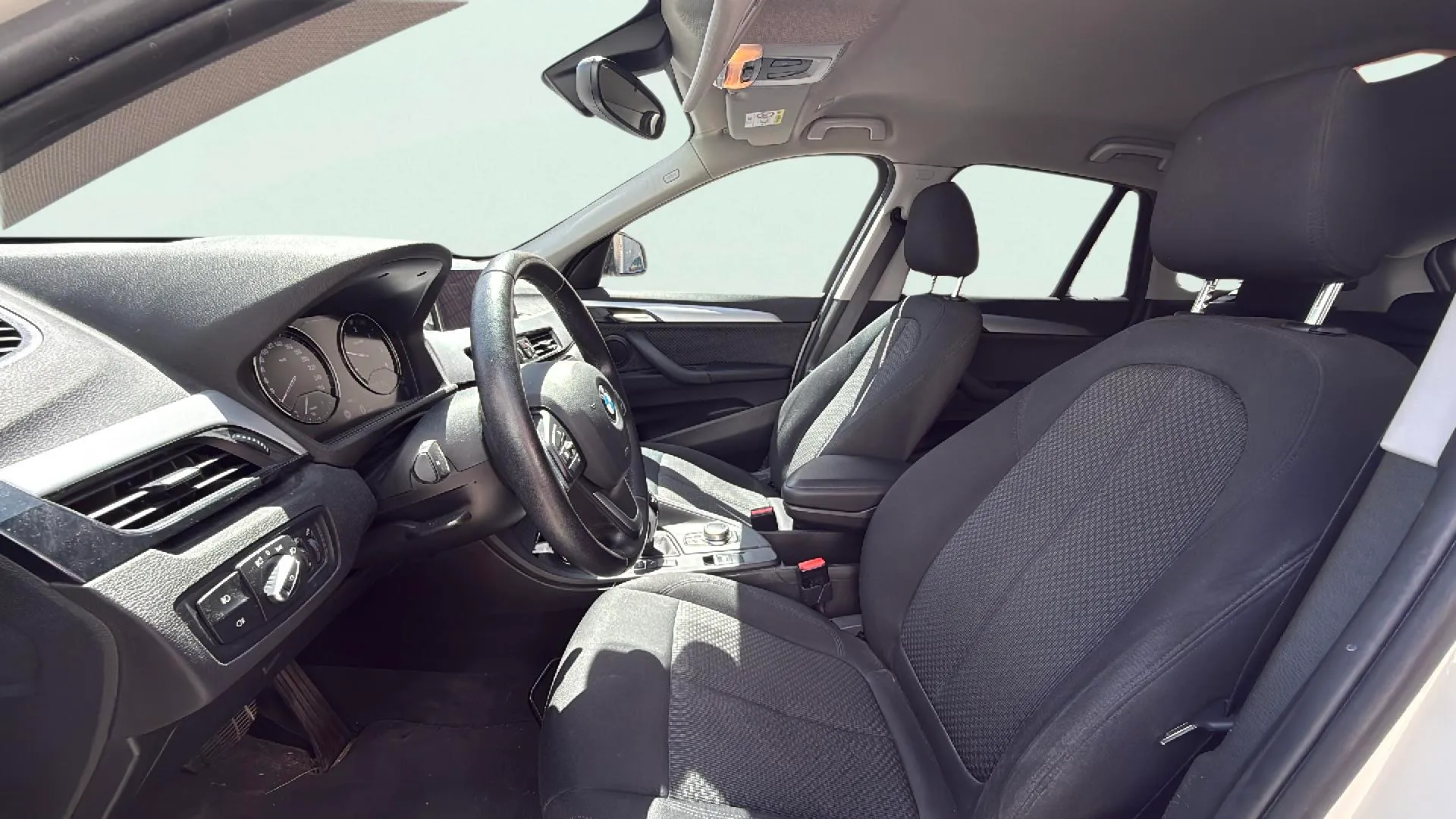 BMW X1 sDrive18d - foto 18