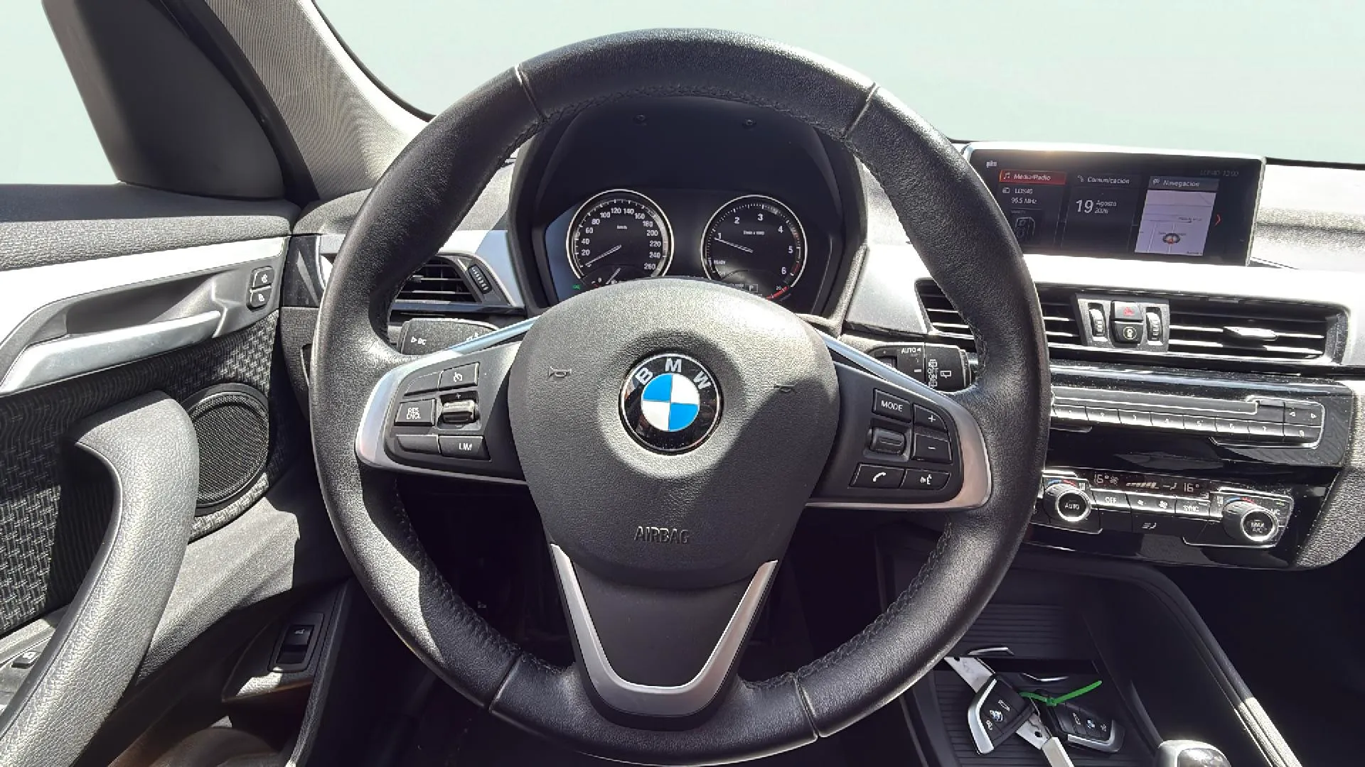 BMW X1 sDrive18d - foto 10