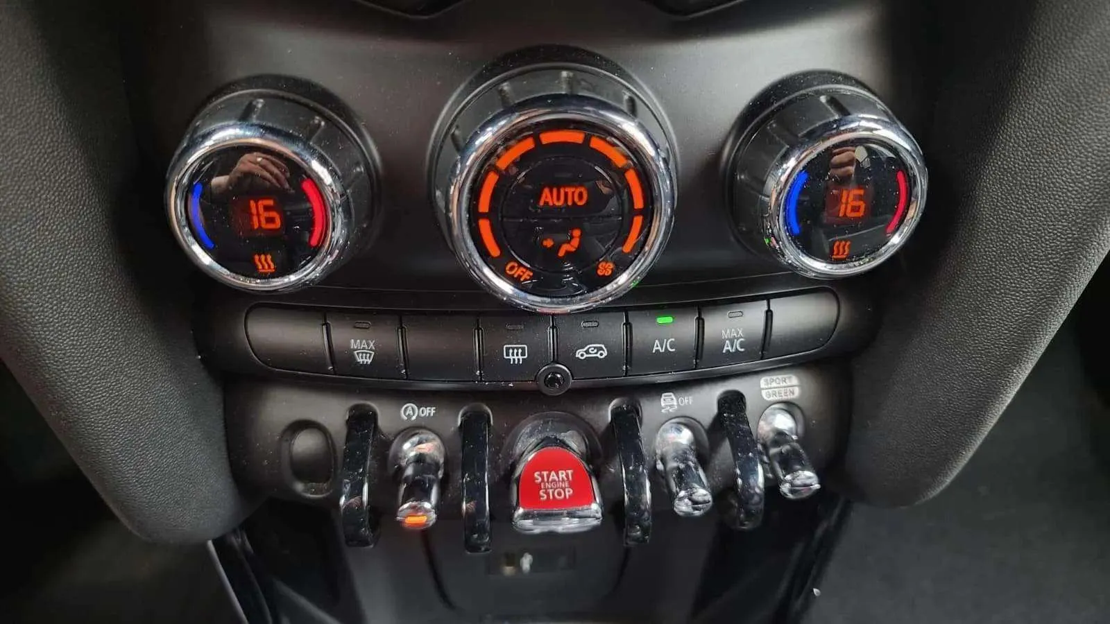 MINI Clubman Cooper - foto 17