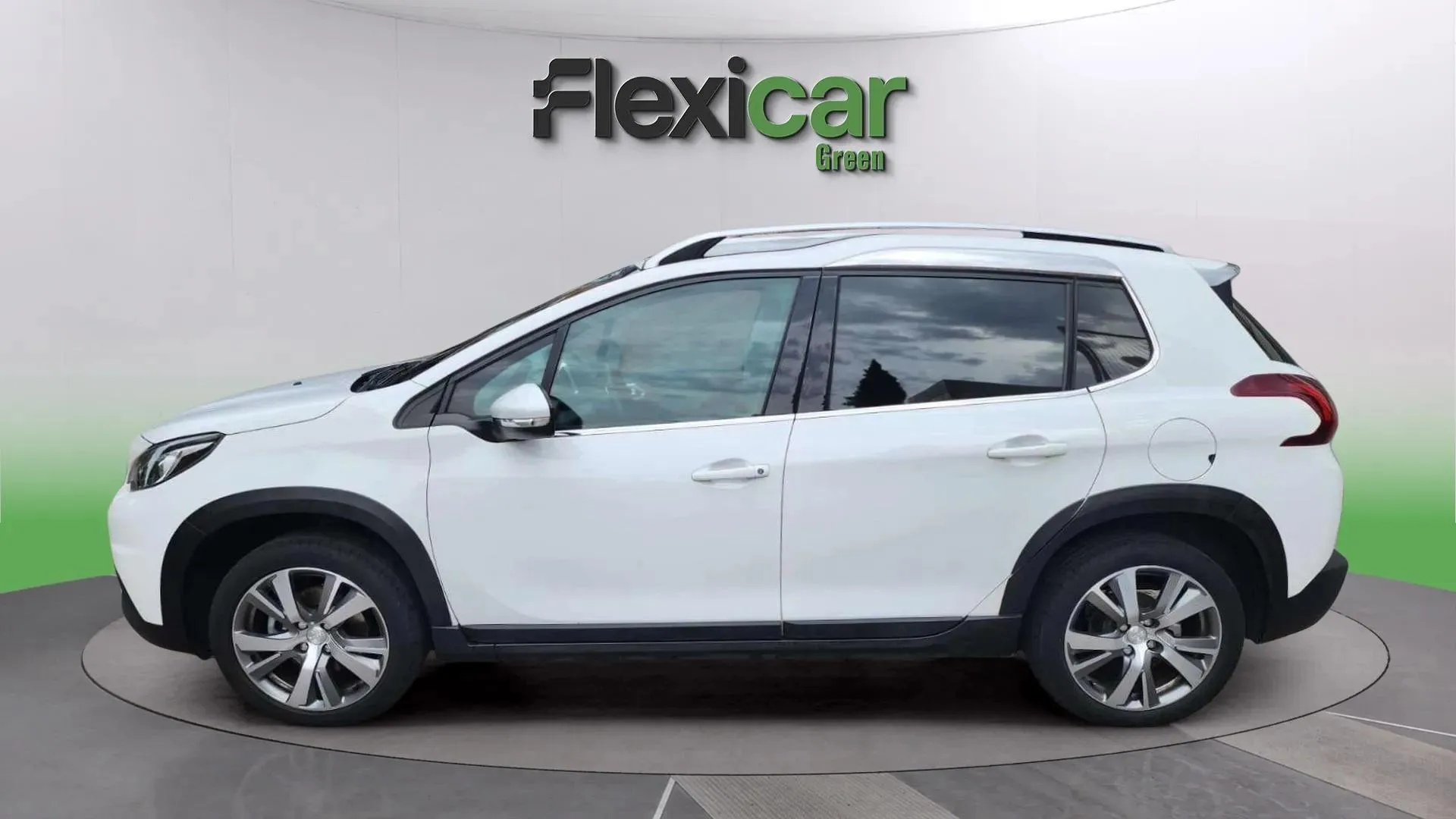 Peugeot 2008 Allure PureTech 110 - foto 4