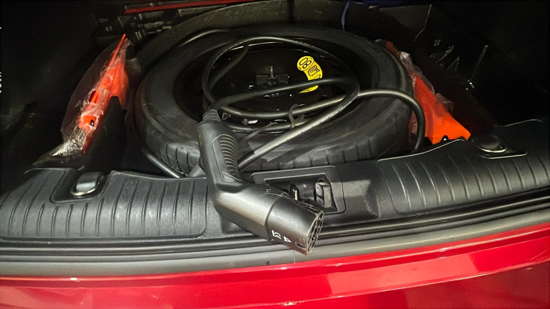 Ford Kuga ST-Line X 2.5 Duratec PHEV - foto 24