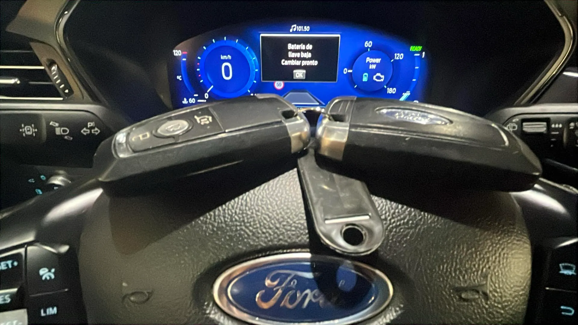 Ford Kuga ST-Line X 2.5 Duratec PHEV - foto 22