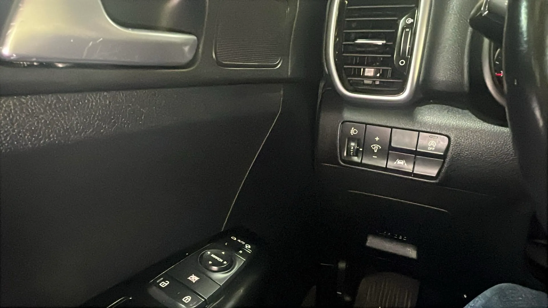Kia Sportage 1.6 GDi Black Edition 4x2 - foto 15