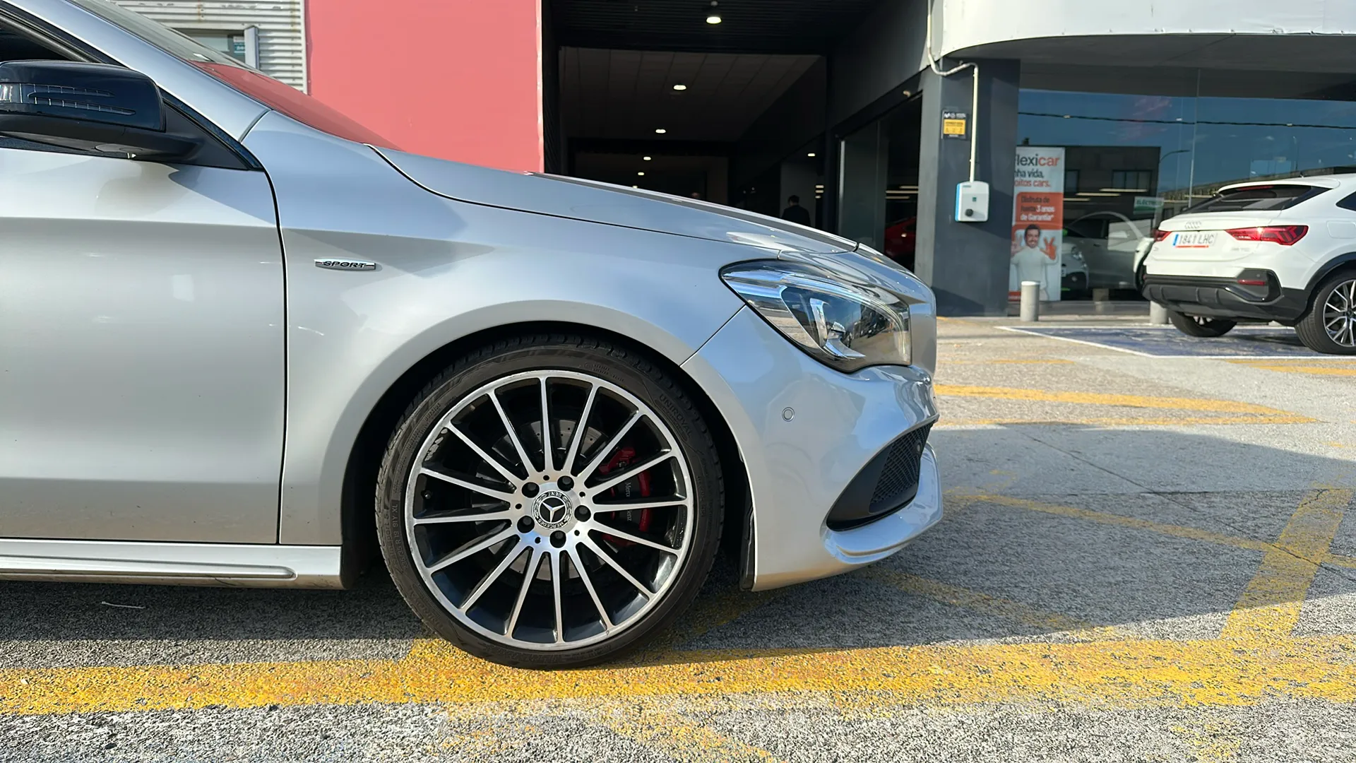 Mercedes-Benz CLA 250 Sport 4MATIC Shooting Brake - foto 19