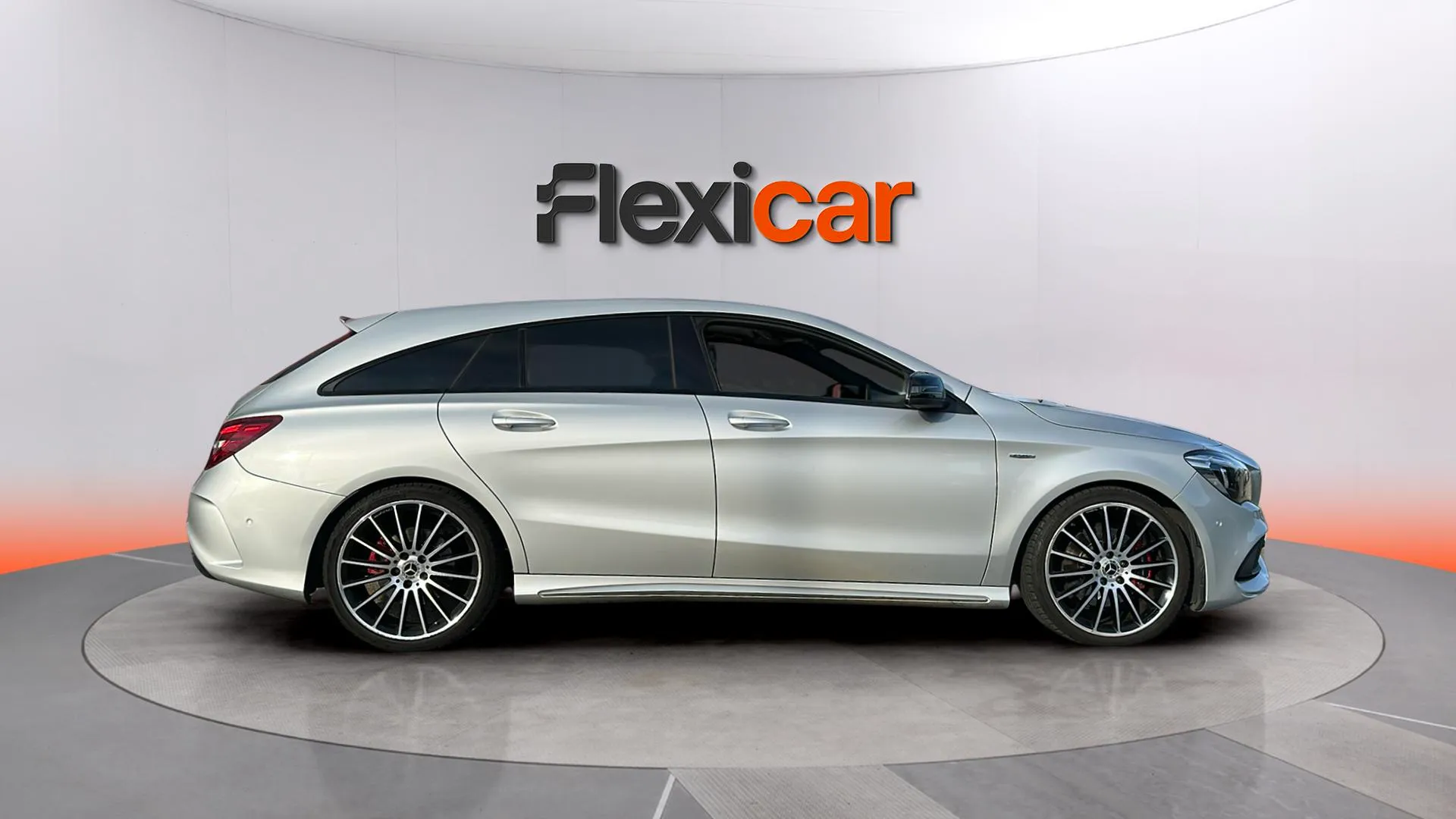 Mercedes-Benz CLA 250 Sport 4MATIC Shooting Brake - foto 4