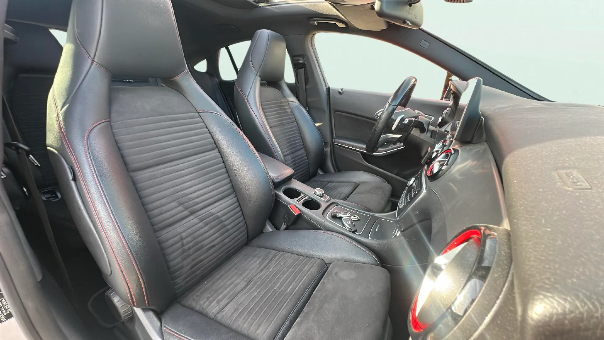 Mercedes-Benz CLA 250 Sport 4MATIC Shooting Brake - foto 14