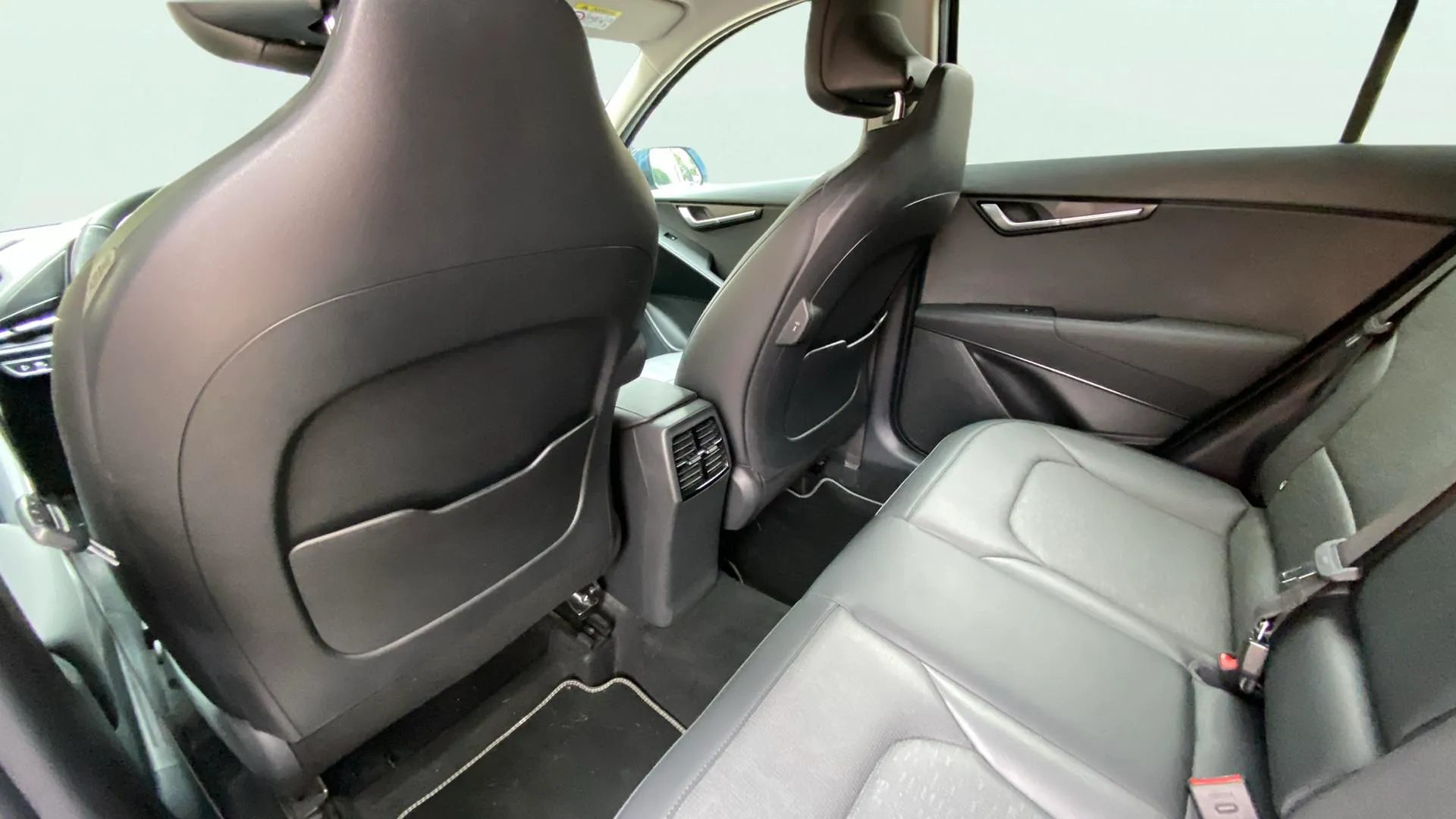 Kia Niro 1.6 GDi HEV Emotion - foto 22