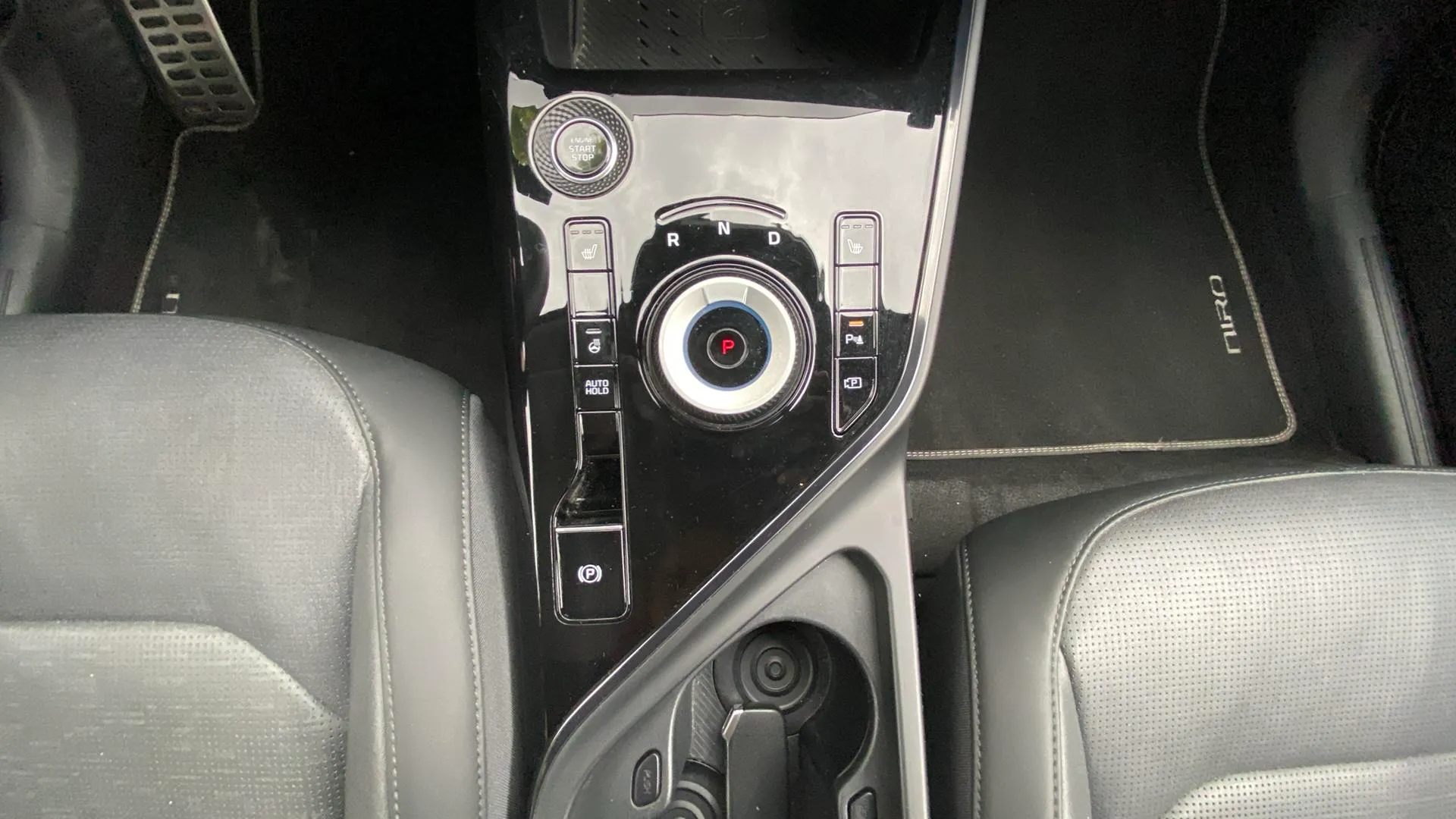 Kia Niro 1.6 GDi HEV Emotion - foto 17
