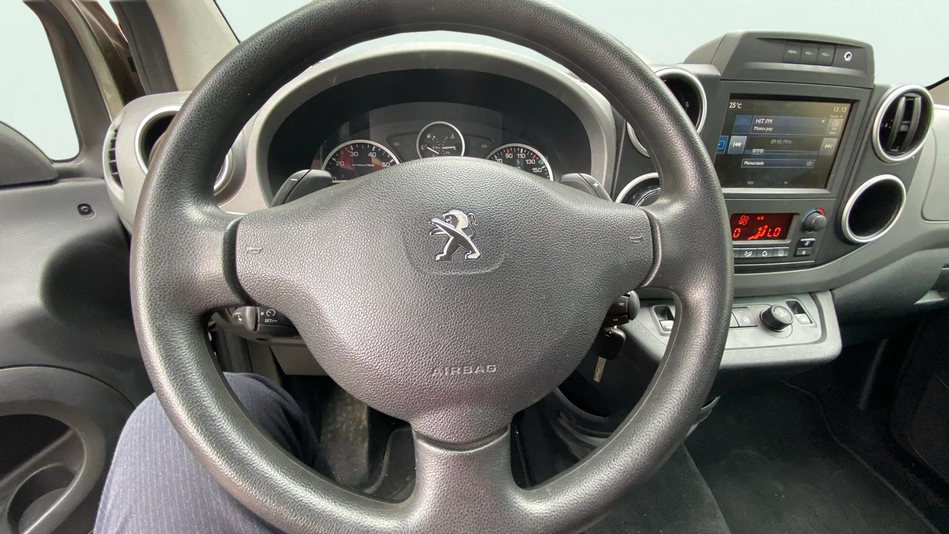 Peugeot Partner - foto 12