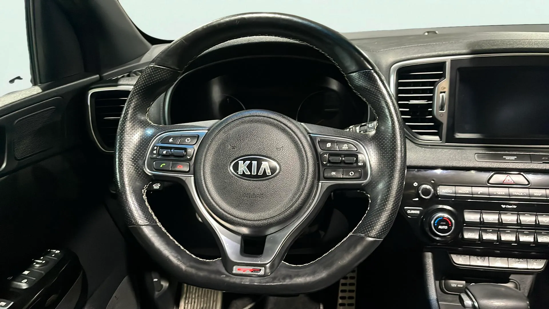 Kia Sportage 1.7 CRDi VGT GT Line DCT 4x2 Eco-Dynam - foto 12