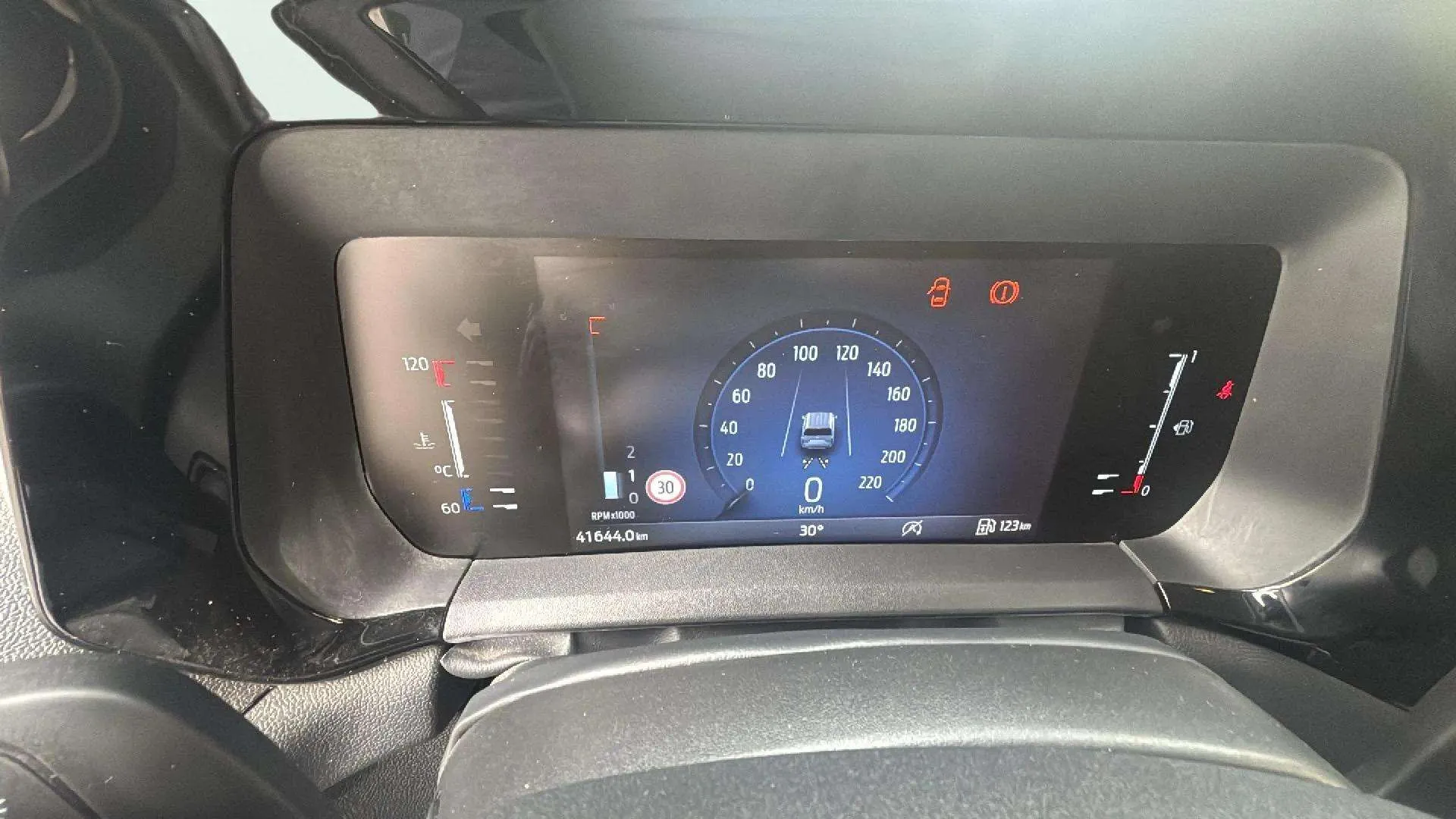 Ford Tourneo Courier 1.0 EcoBoost Active - foto 12