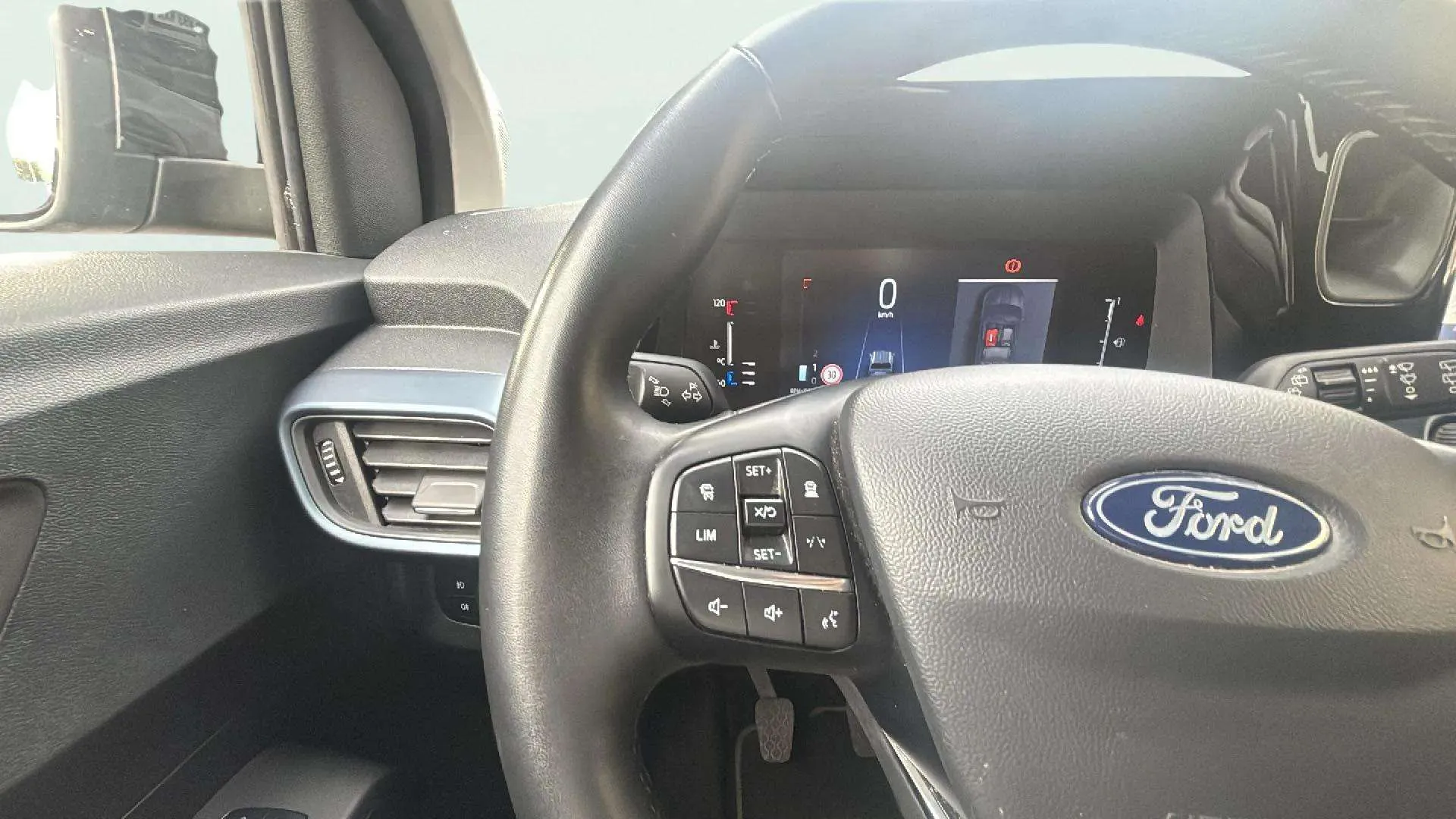 Ford Tourneo Courier 1.0 EcoBoost Active - foto 13