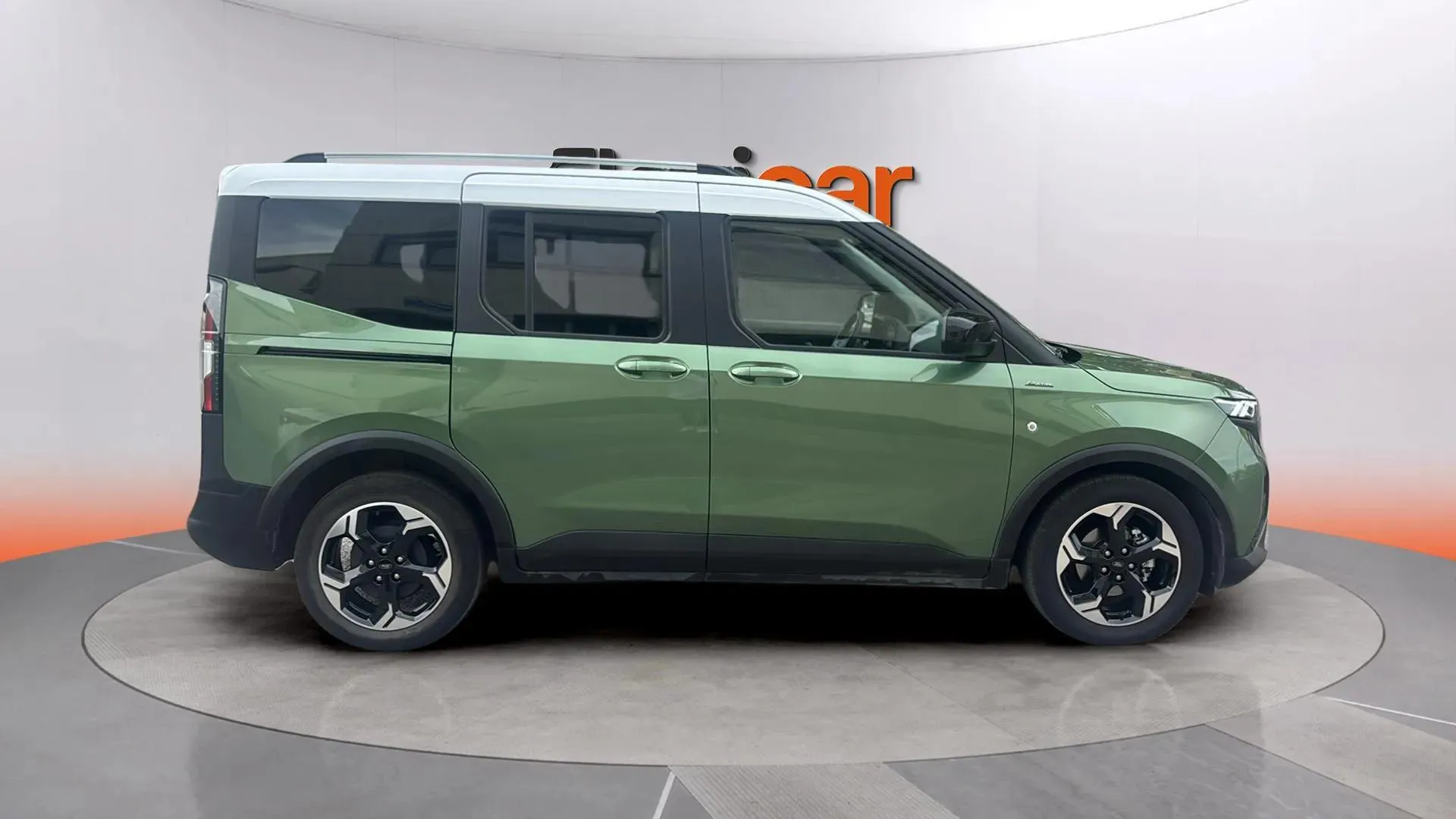 Ford Tourneo Courier 1.0 EcoBoost Active - foto 8