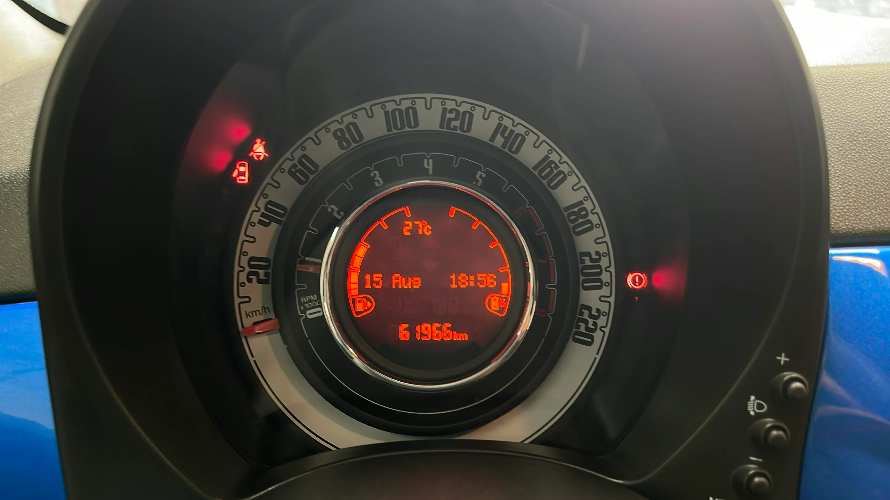 Fiat 500 Sport 1.0 Hybrid - foto 11