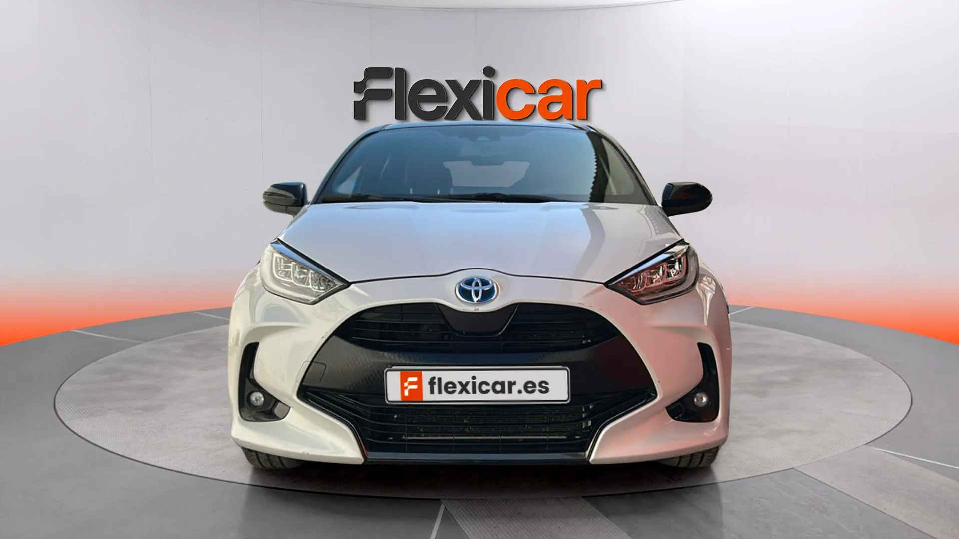 Toyota Yaris 1.5 120H Style - foto 2