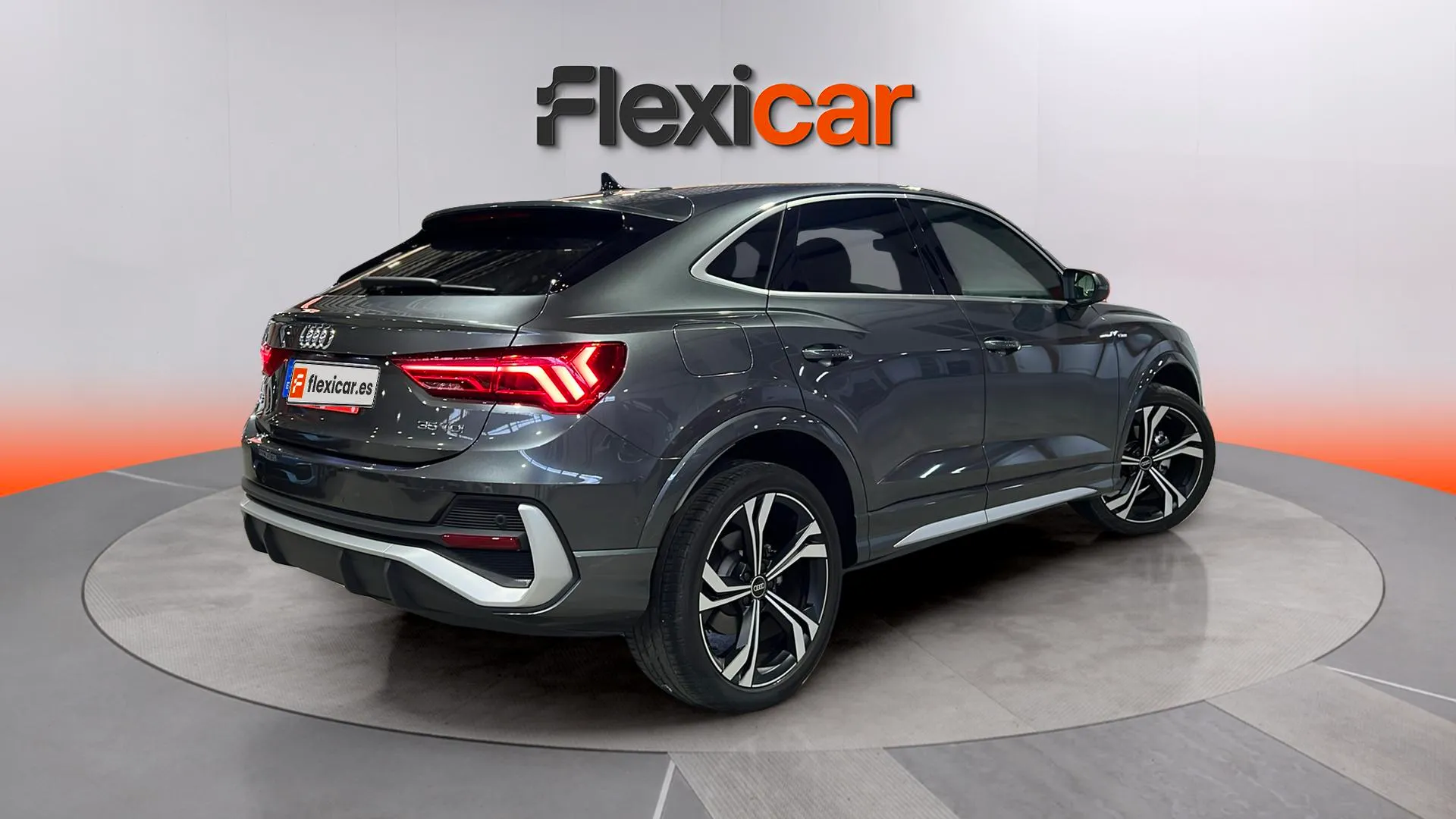 Audi Q3 S line 35 TDI S tronic - foto 7