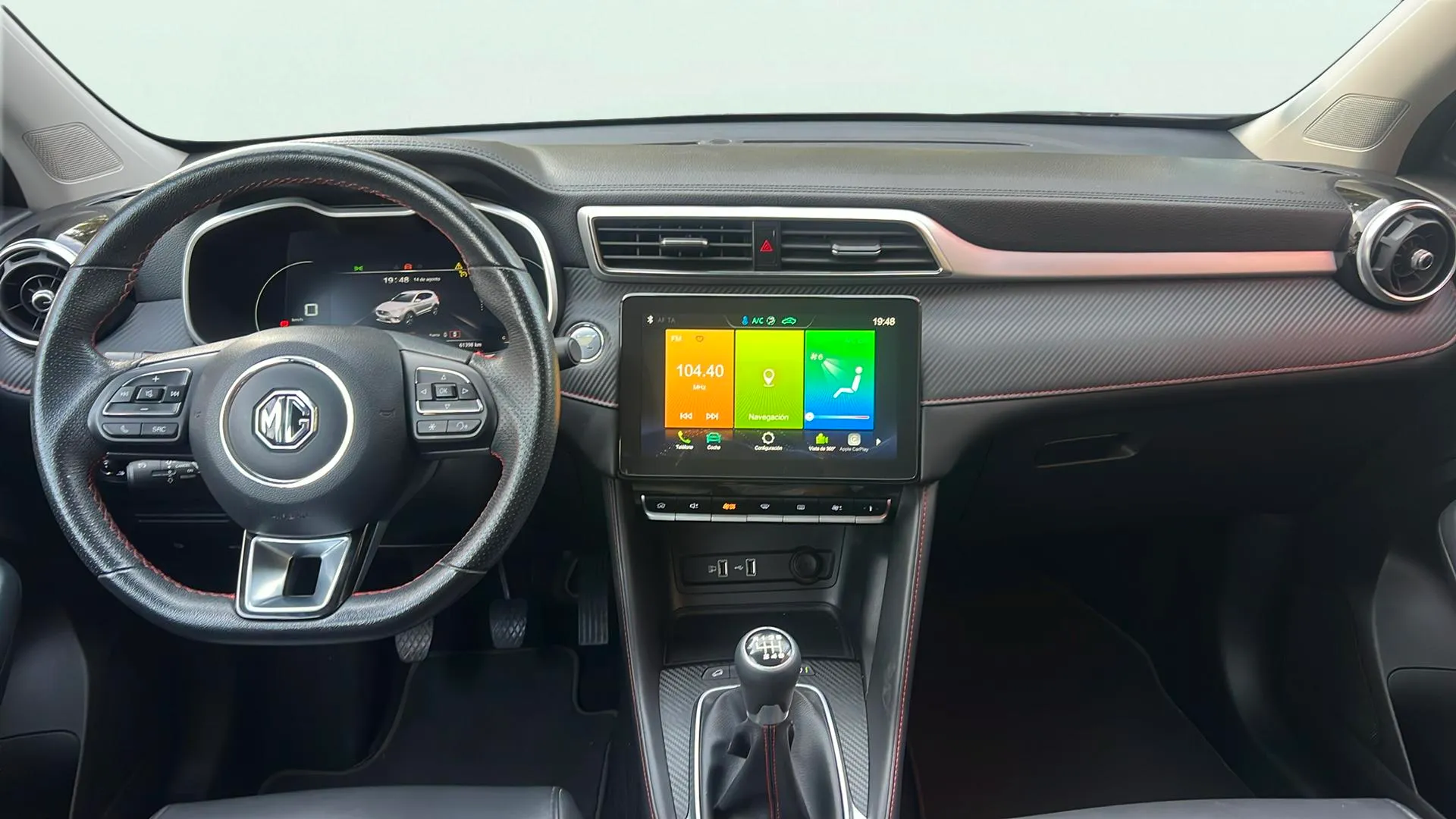 MG ZS 1.0T Luxury - foto 12