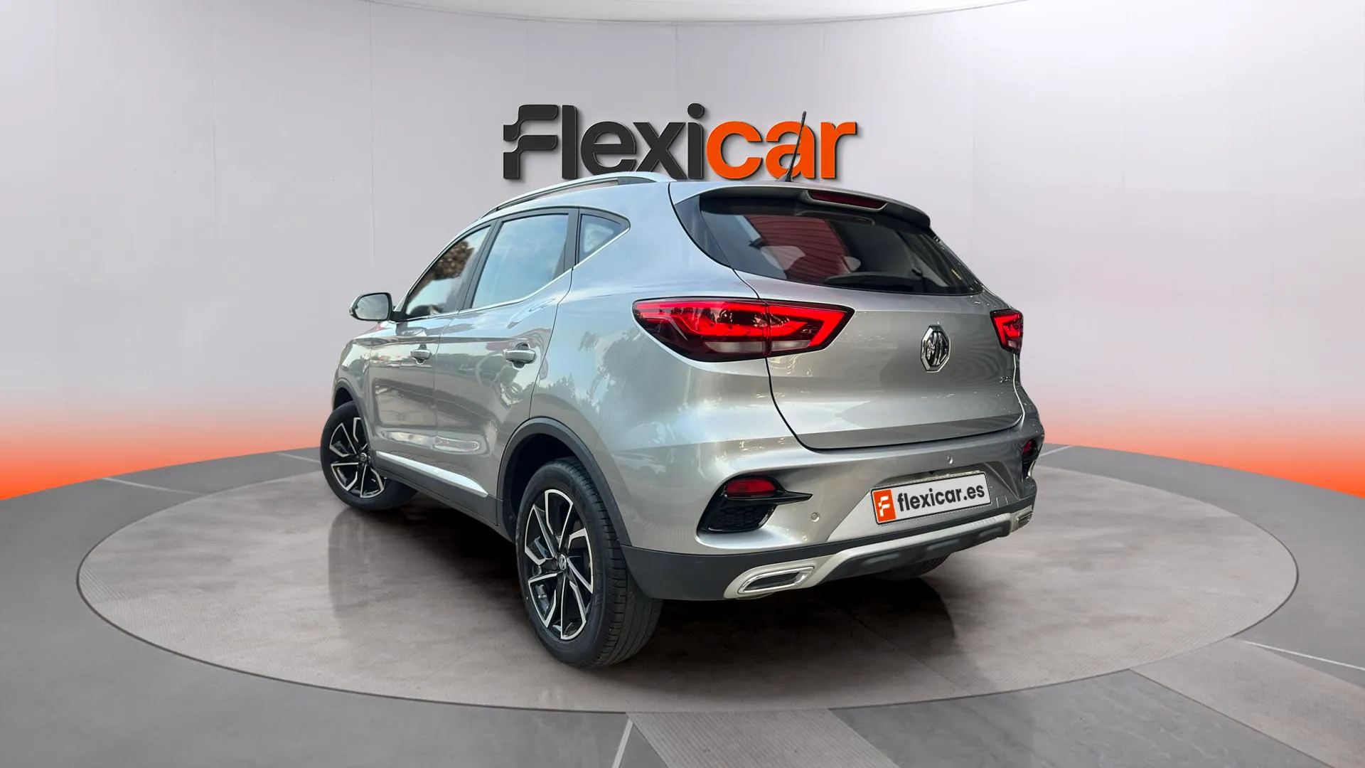 MG ZS 1.0T Luxury - foto 2