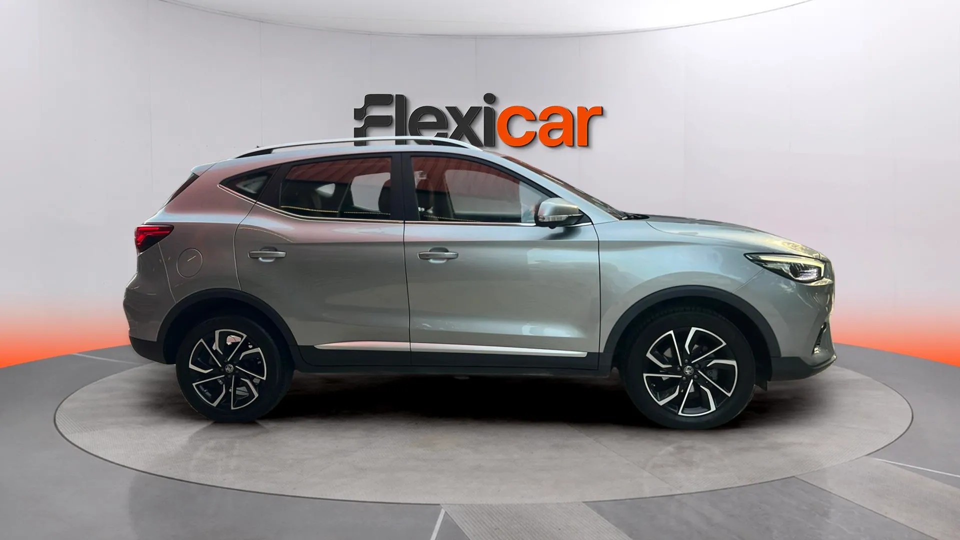 MG ZS 1.0T Luxury - foto 7