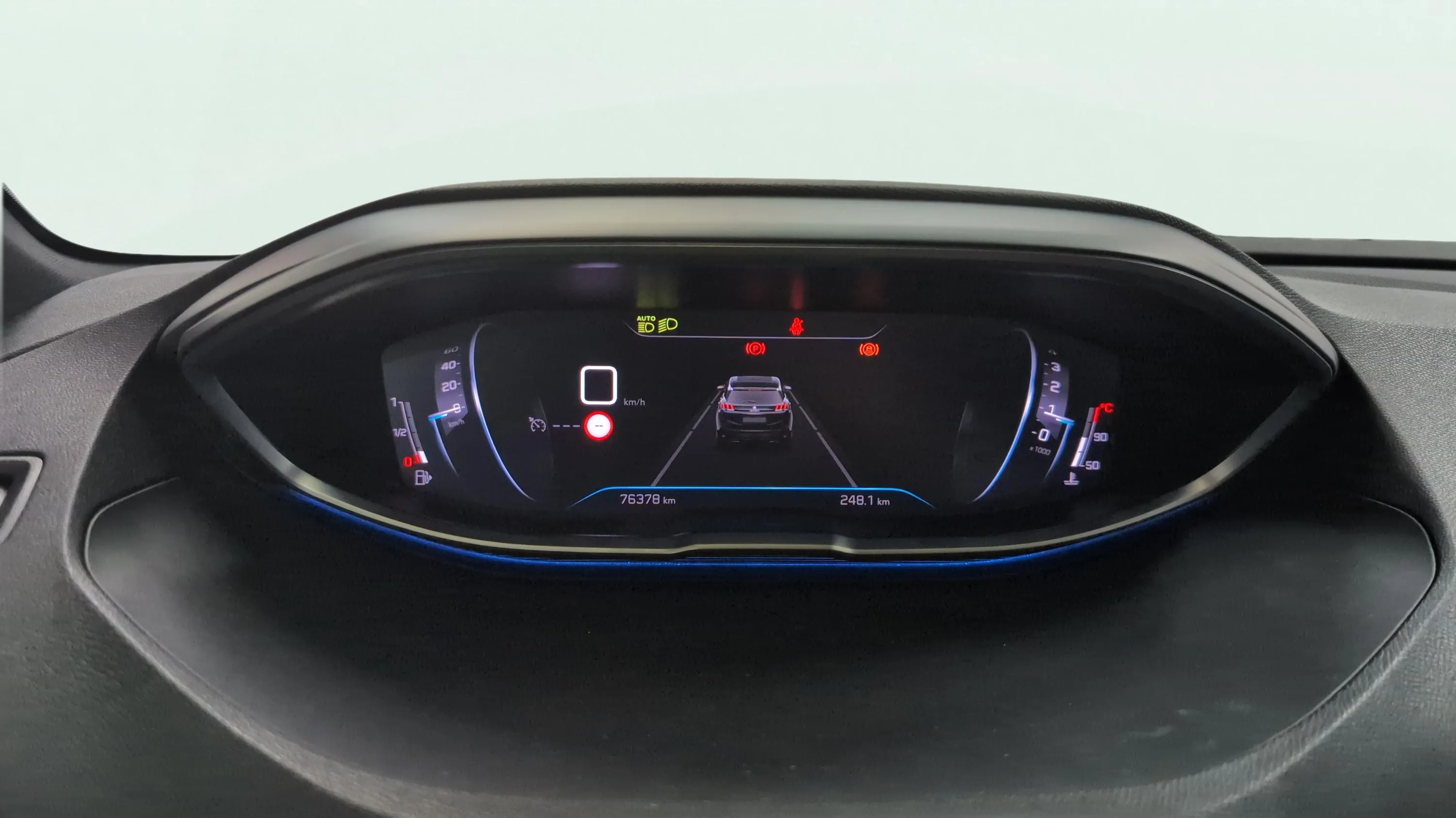 Peugeot 3008 1.2 PureTech Allure Pack - foto 12