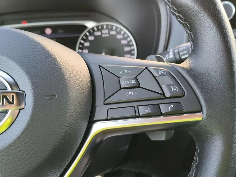 Nissan Juke DIG-T N-Connecta - foto 33