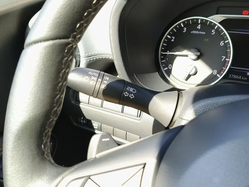 Nissan Juke DIG-T N-Connecta - foto 35