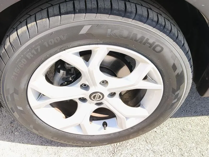 Nissan Juke DIG-T N-Connecta - foto 11
