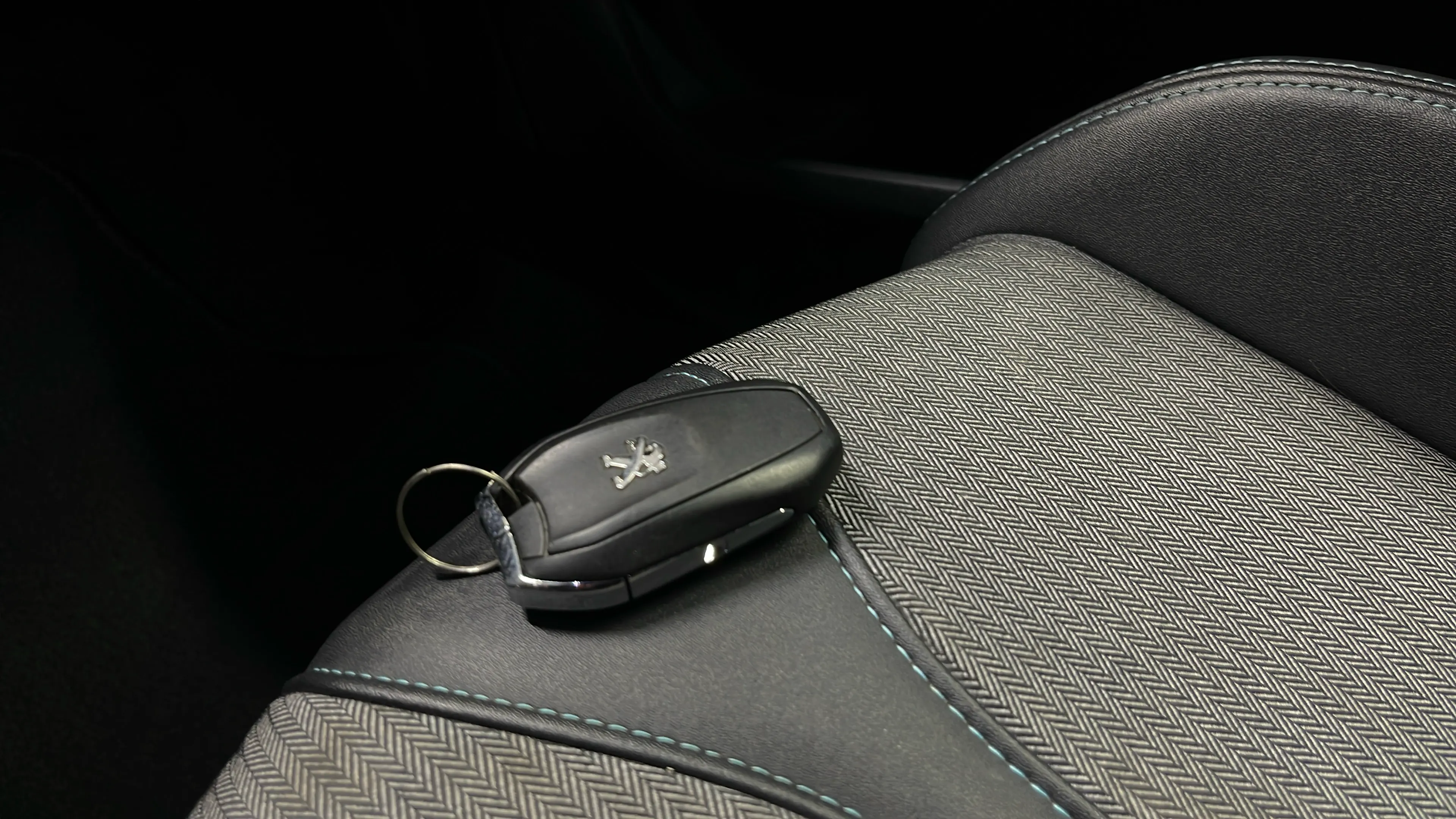 Peugeot 3008 1.2 PureTech GT - foto 18