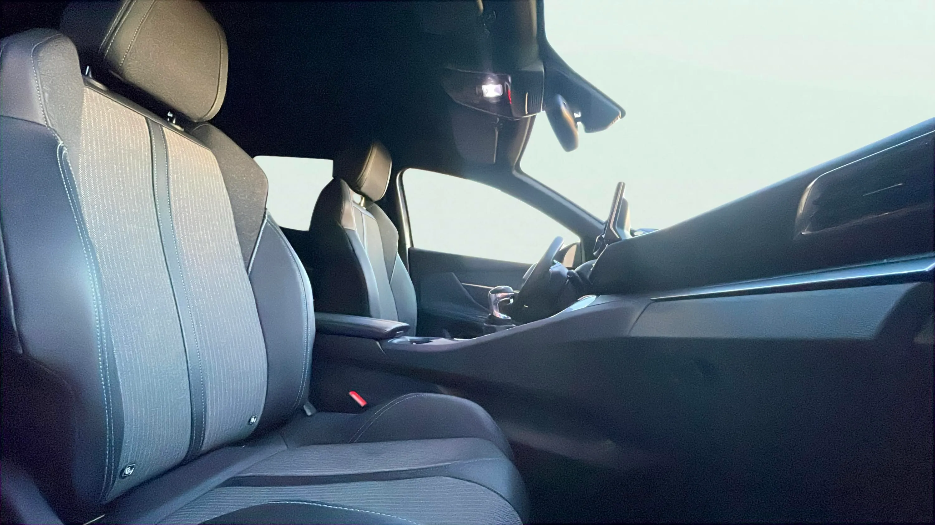 Peugeot 3008 1.2 PureTech GT - foto 20