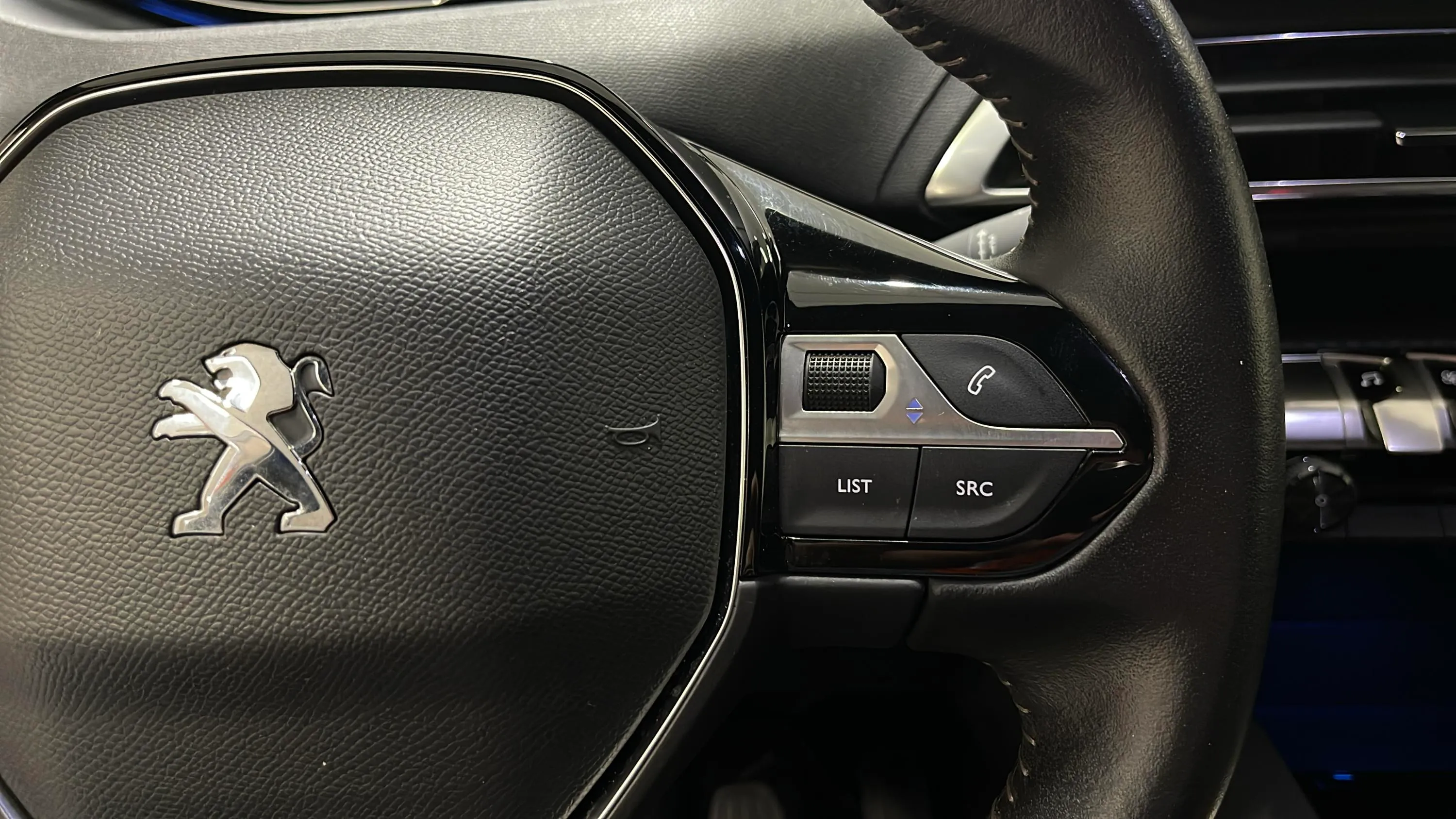 Peugeot 3008 1.2 PureTech GT - foto 14