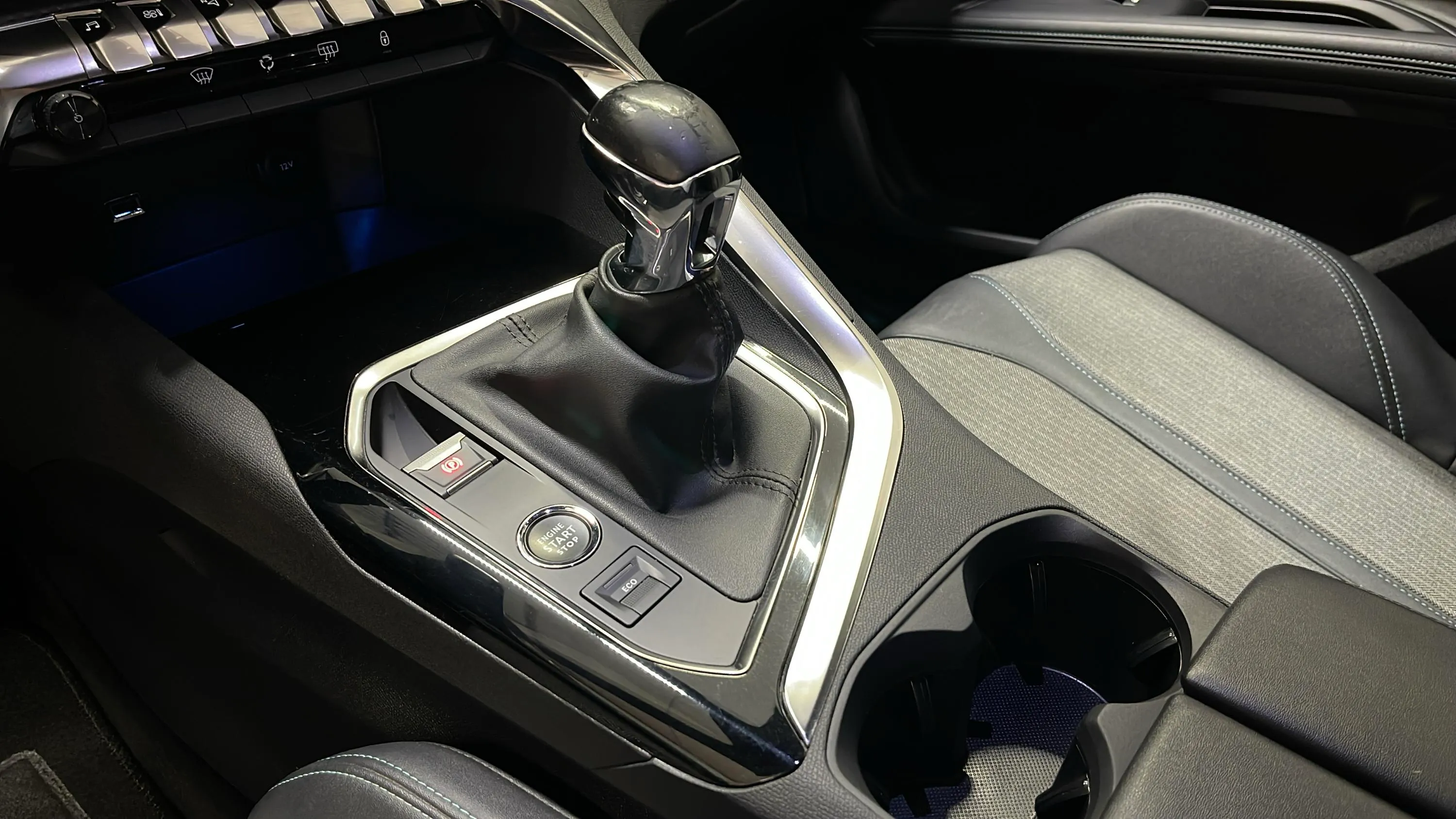 Peugeot 3008 1.2 PureTech GT - foto 17
