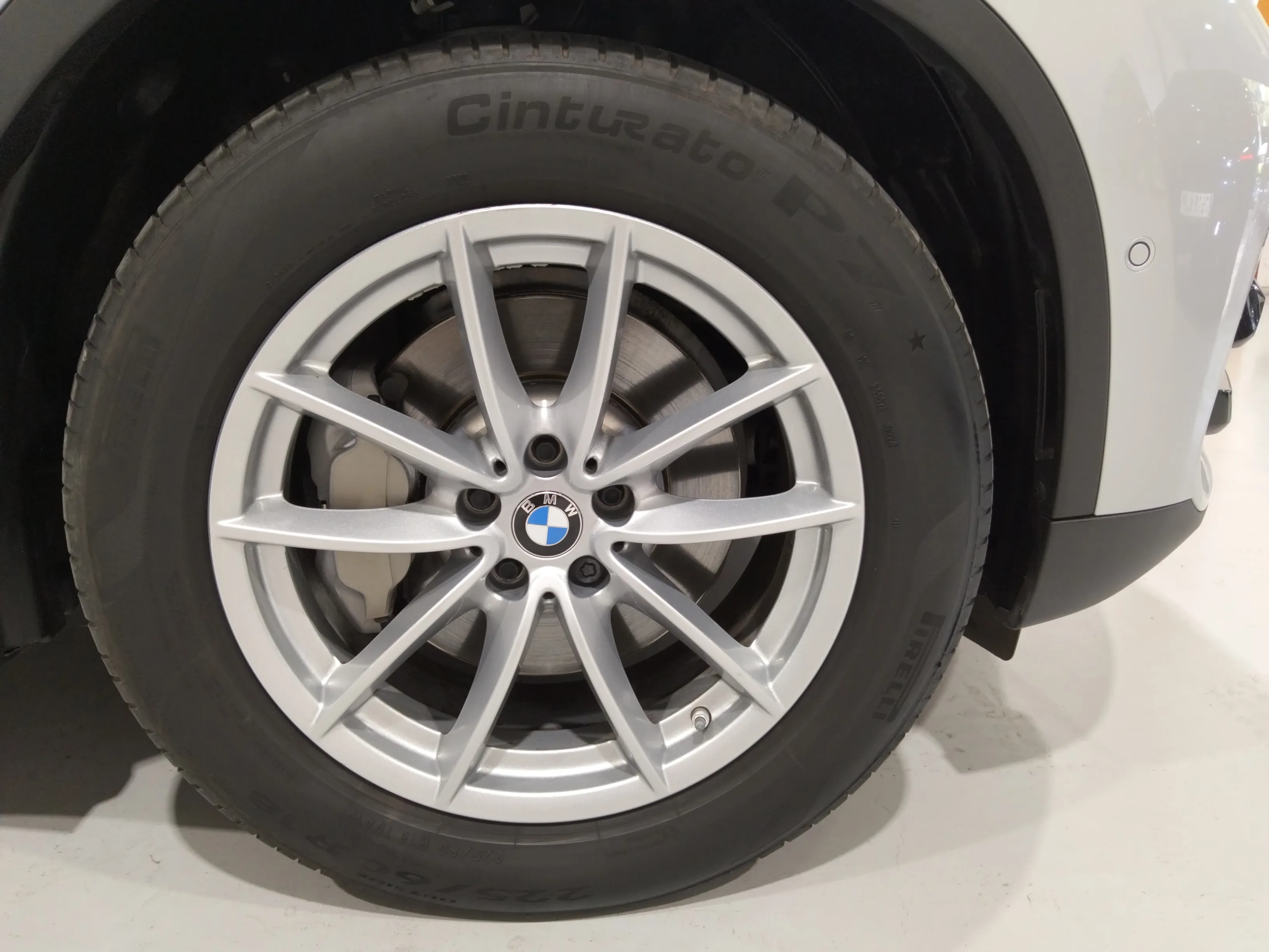 BMW X3 xDrive30d - foto 17