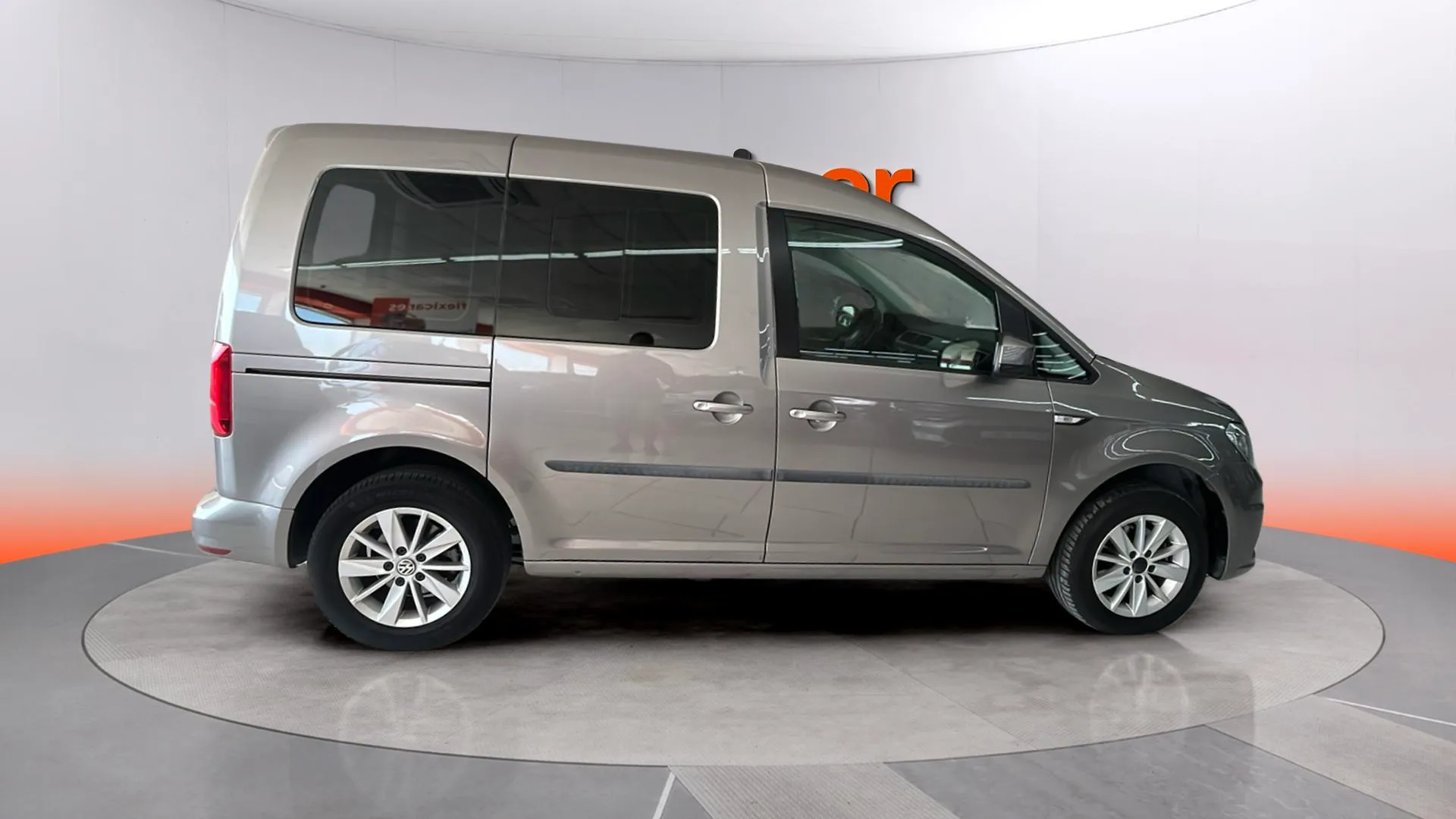 Volkswagen Caddy Beach 2.0 TDI BMT - foto 7